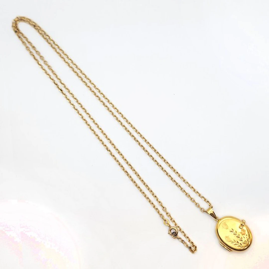 Necklace with pendant - 18 kt. Yellow gold