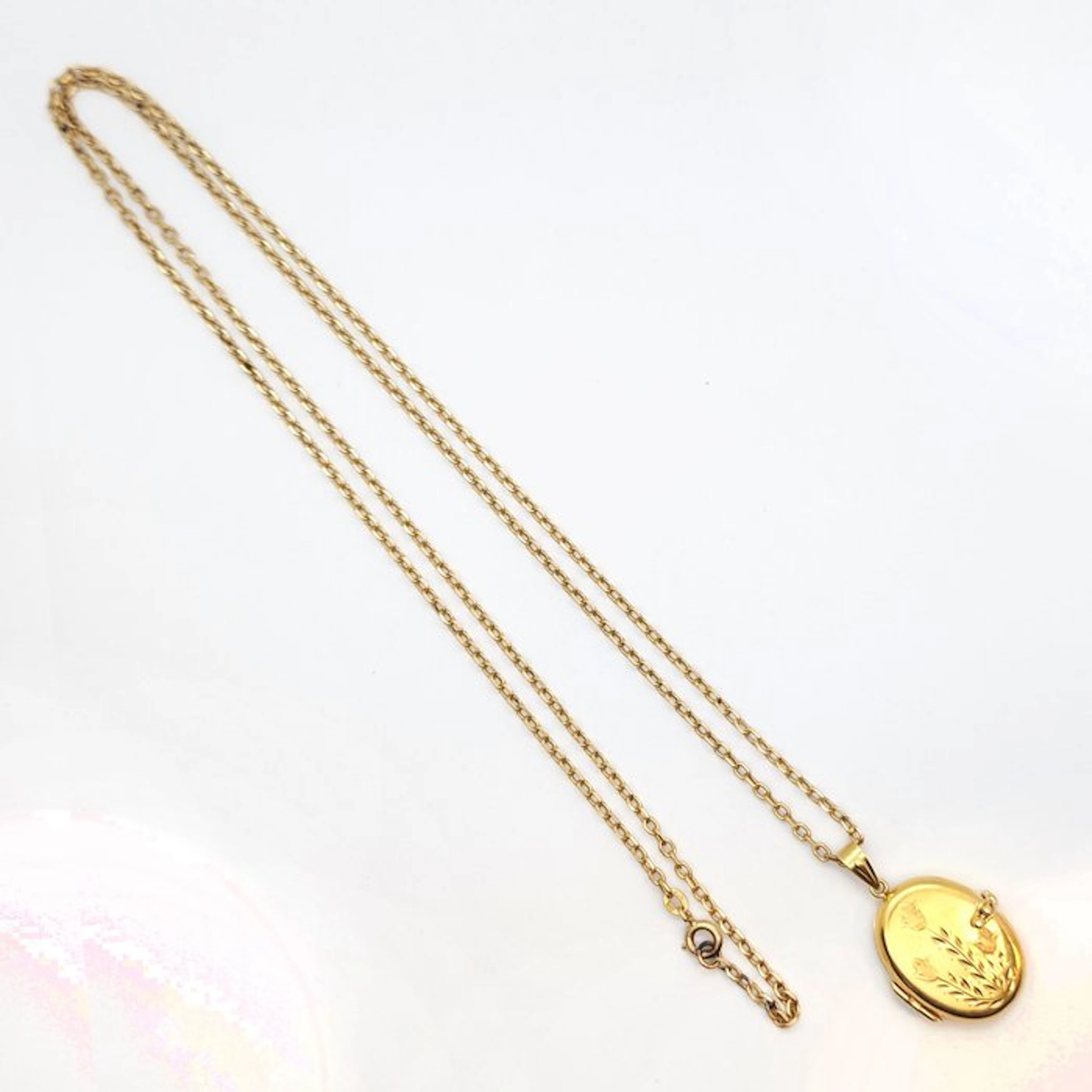 Necklace with pendant - 18 kt. Yellow gold
