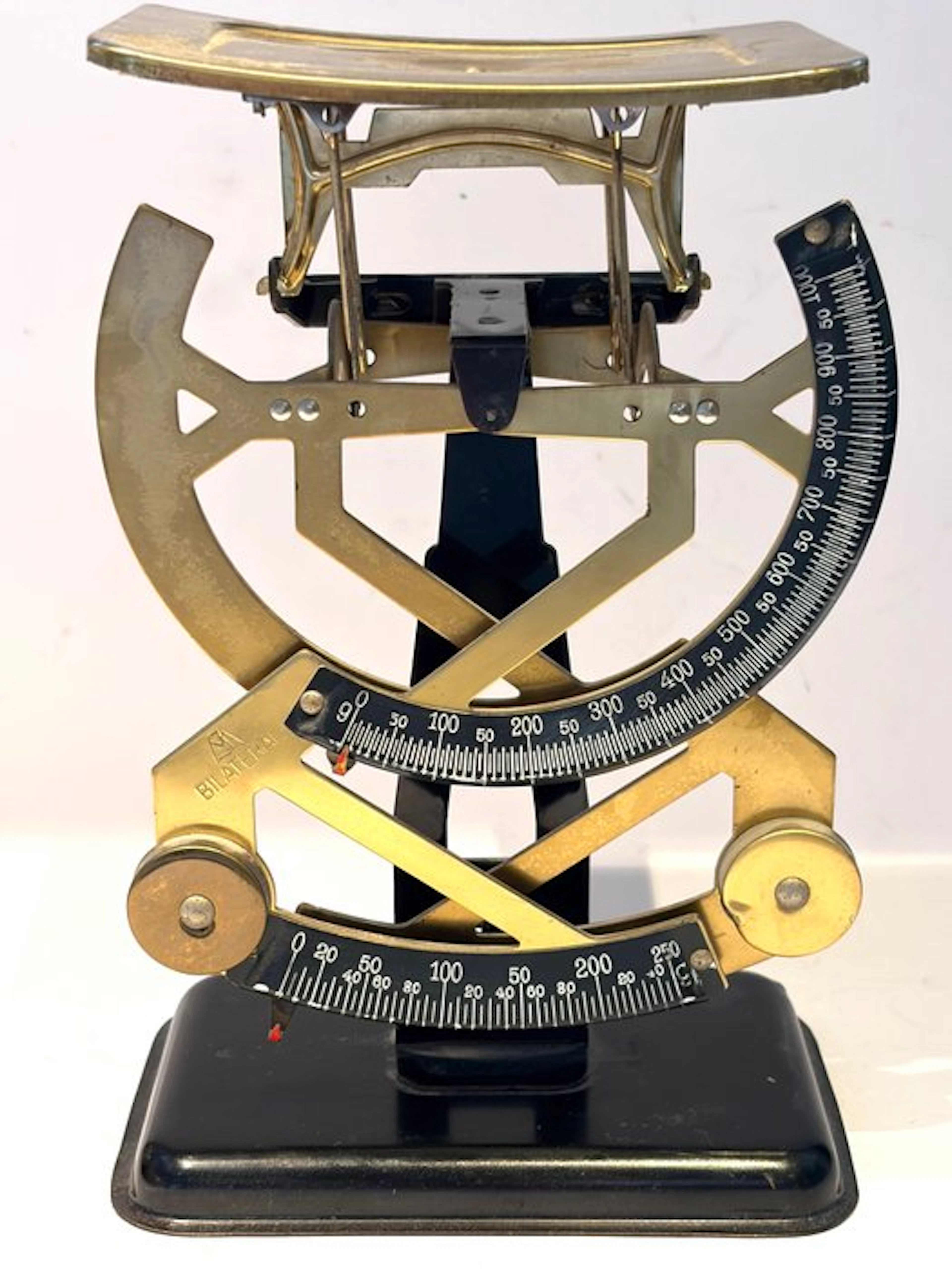 Bilateral - Balance or scale - Brass, Metal - Muzzle - Scale - Bilateral