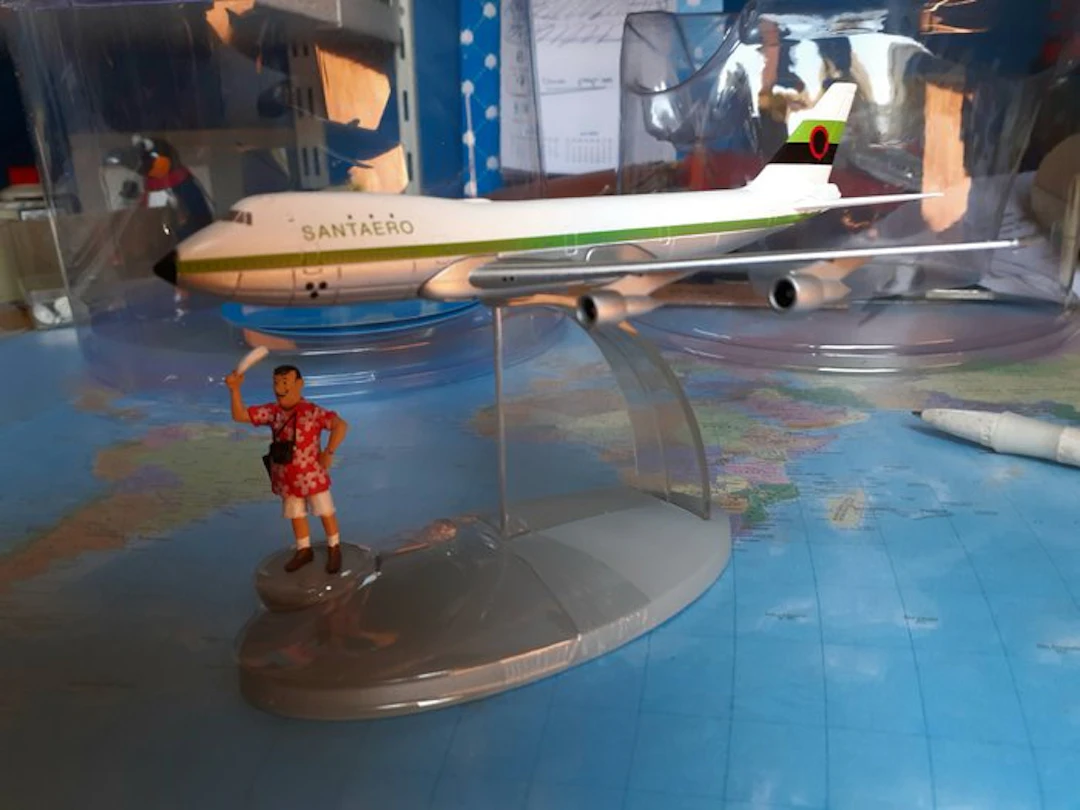 1:200 - Model kit - Boeing 747