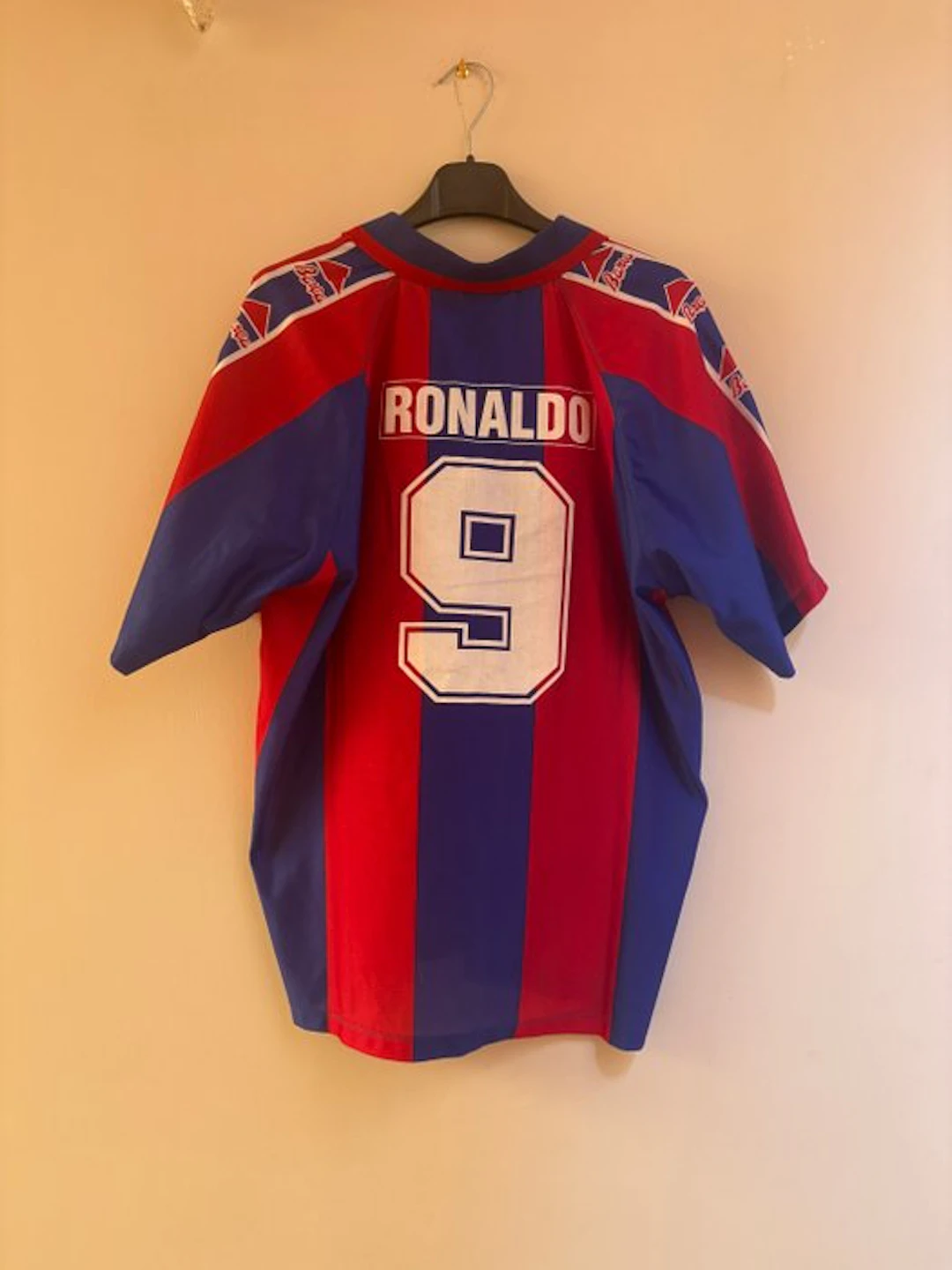 FC Barcelona - Football - Ronaldo - 1993 - Team wear