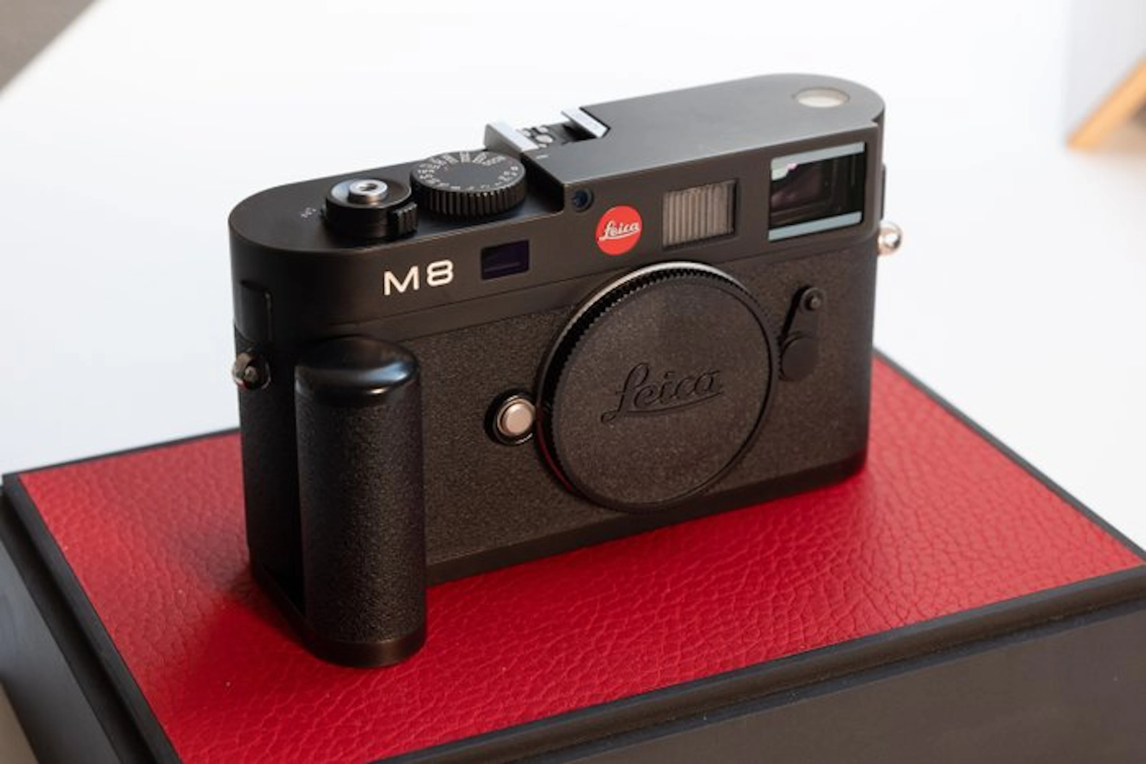 Leica M8 Digital rangefinder camera