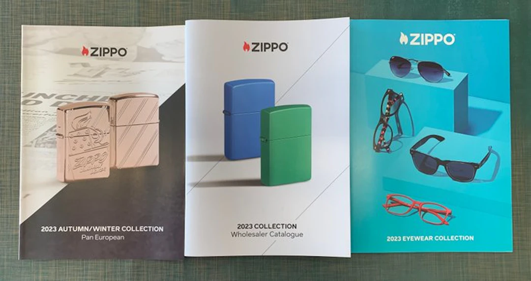 Zippo - Catálogos Zippo 2023 - No reserve price - Lighter - Paper - (3)
