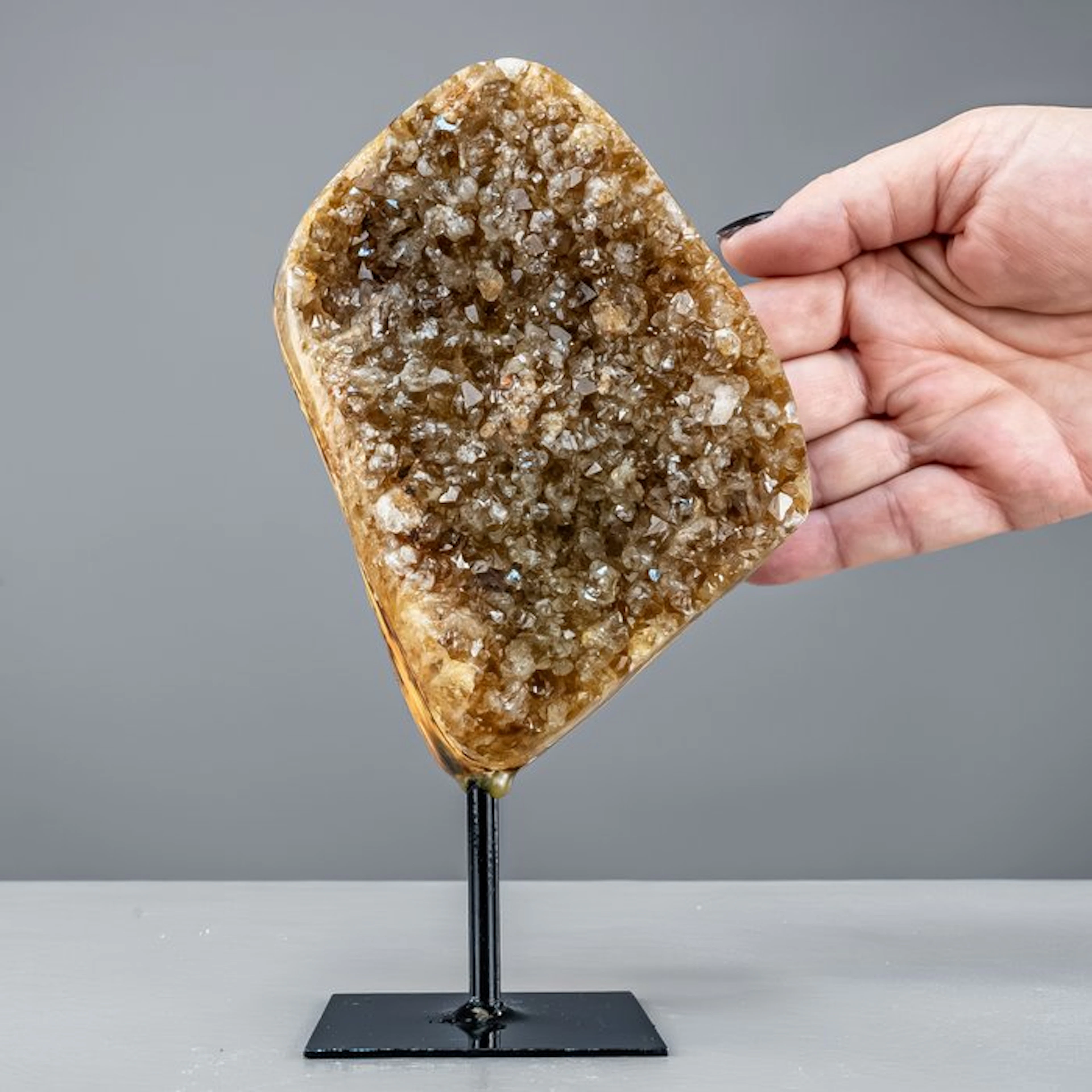 Soft glow – prasiolite druzy on a stand Natural beauty in...