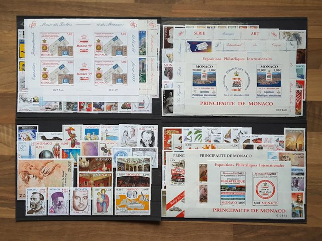Monaco 1999/2002 - 4 full years of regular stamps with...
