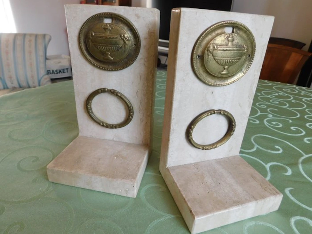 Bookends (2) - Marble - Bookcases in Botticino