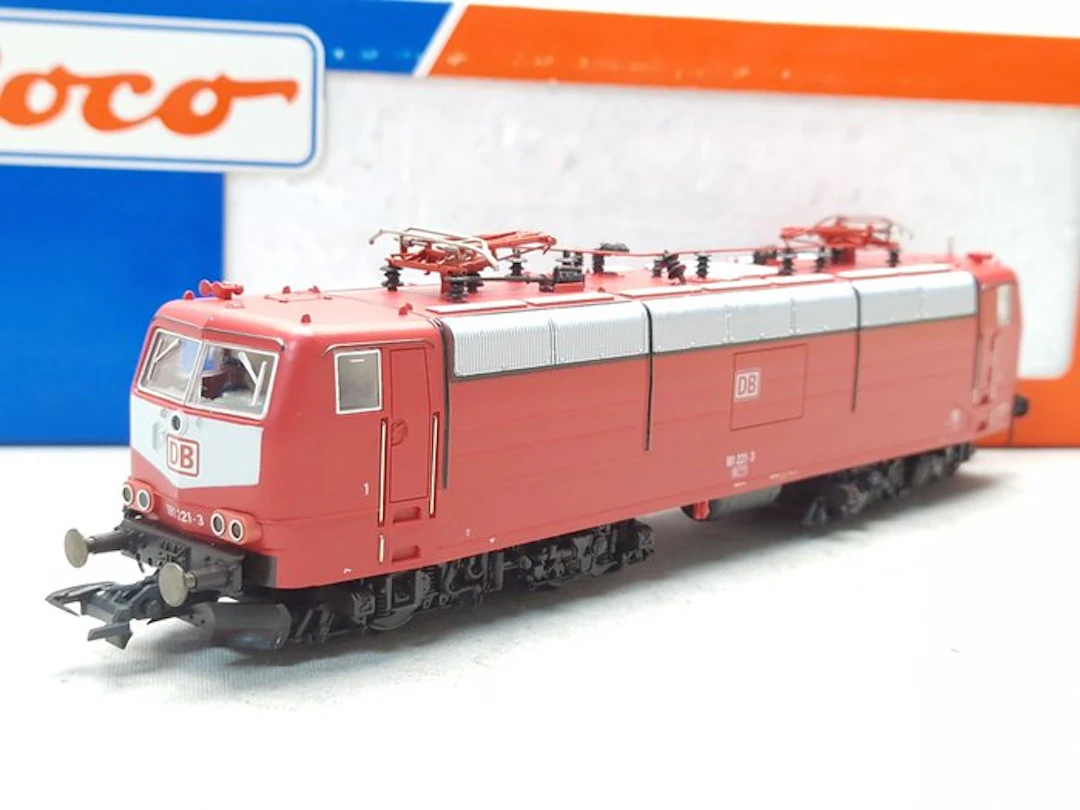 Roco H0 - 43695 - Electric locomotive (1) - BR 181.2 Red - DB