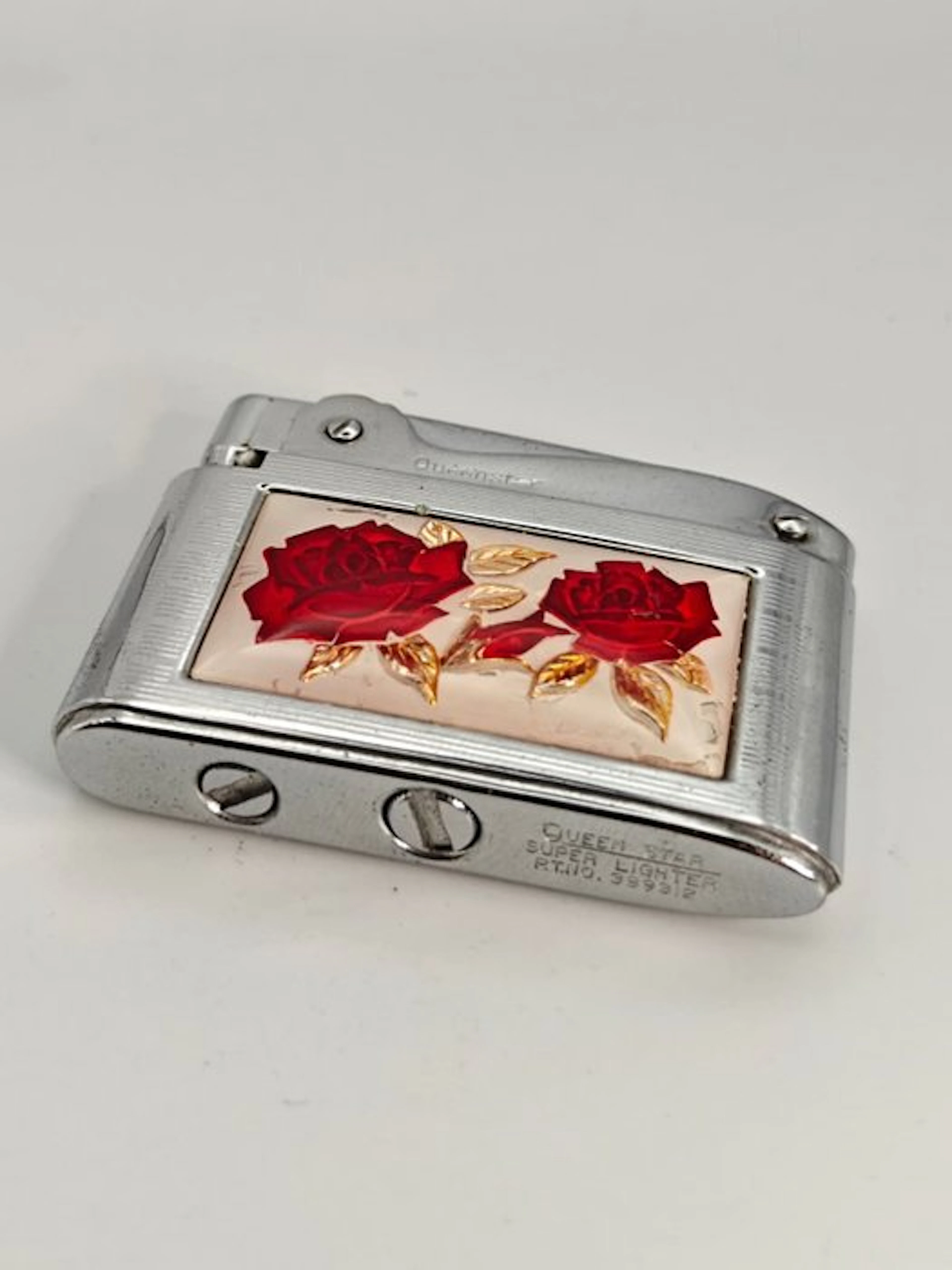 Queen Star - Automatic - No reserve price - Lighter - Chrome Plated Metal