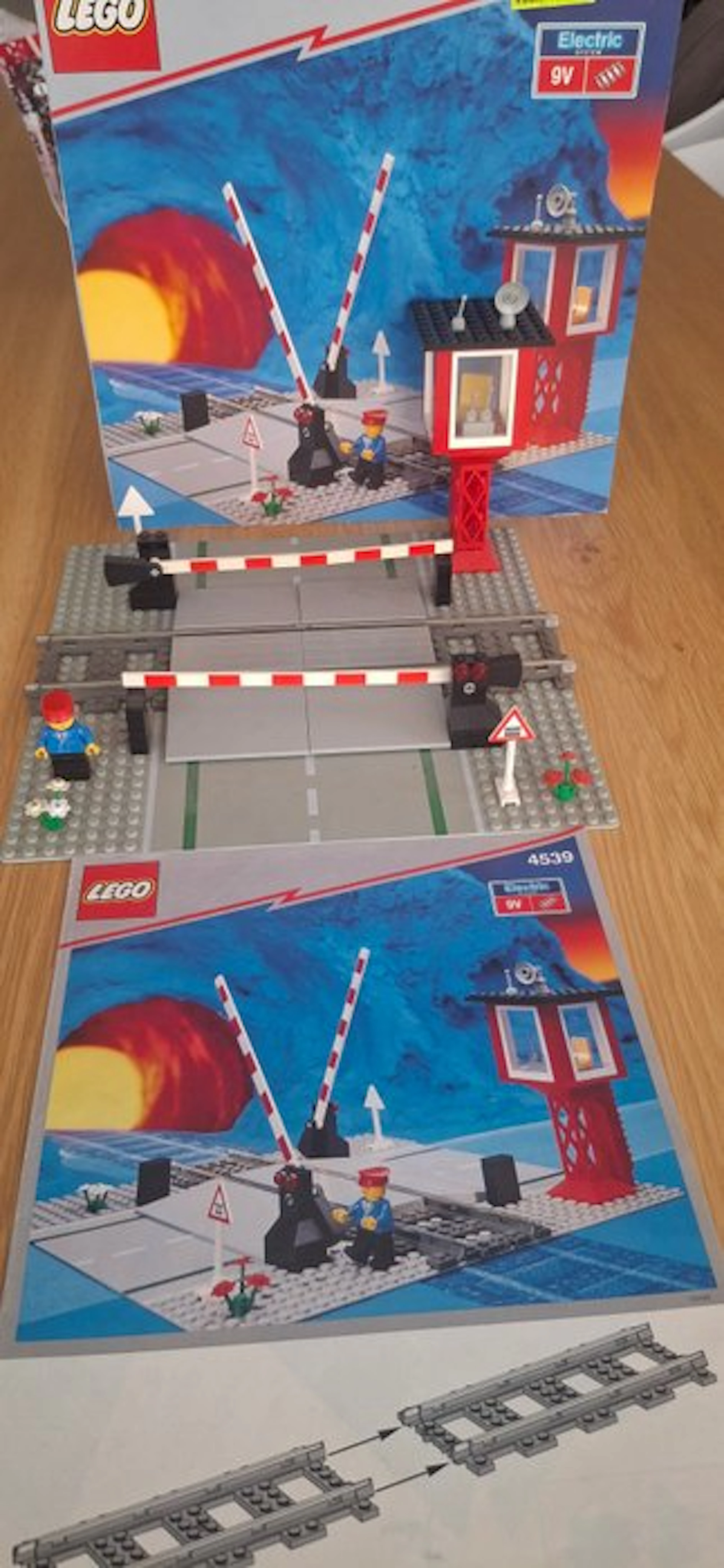 LEGO Set - 4539 - City - Spoorwegovergang