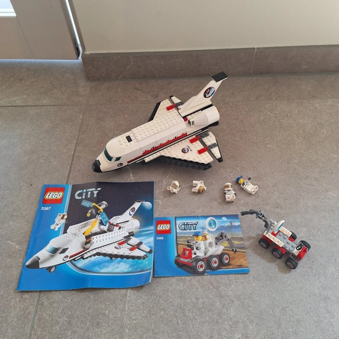 LEGO Set - City - Space Shuttle; Rover 3367 , 3365