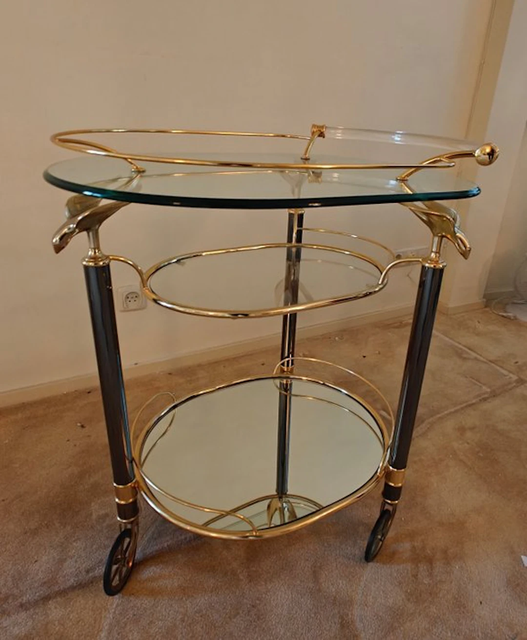 Elegante Hollywood Regency Barwagen / Serveerwagen met Messing Vogels – Italië