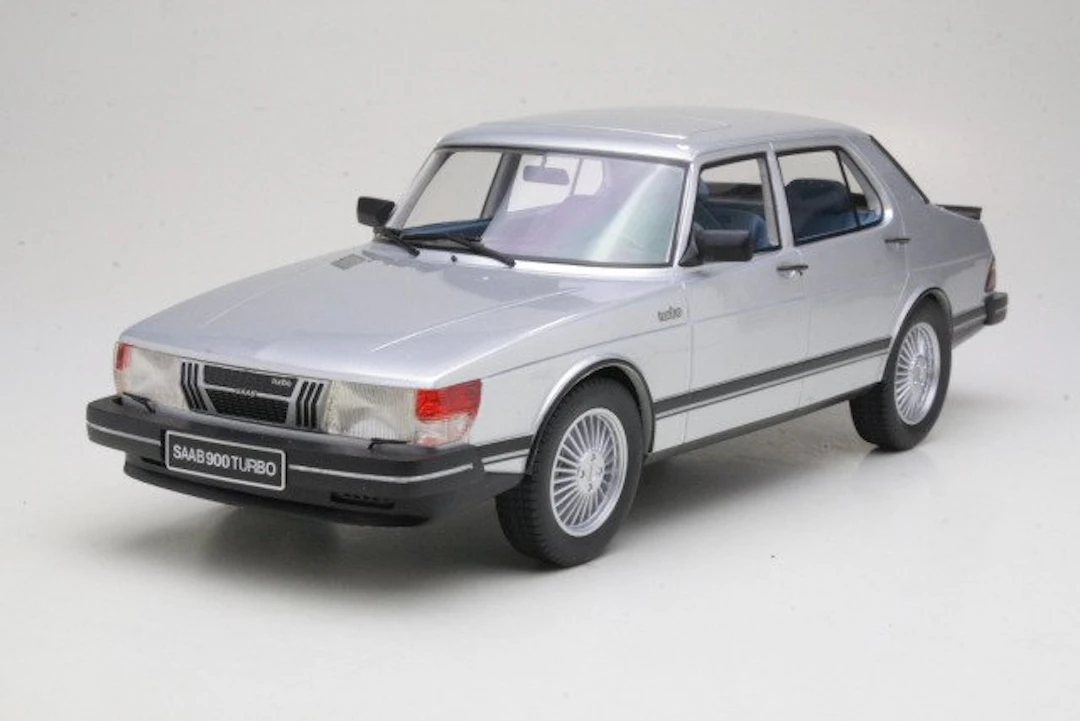 Cult Scale Models 1:18 - Model car - Saab 900 Turbo 4-Door 1981