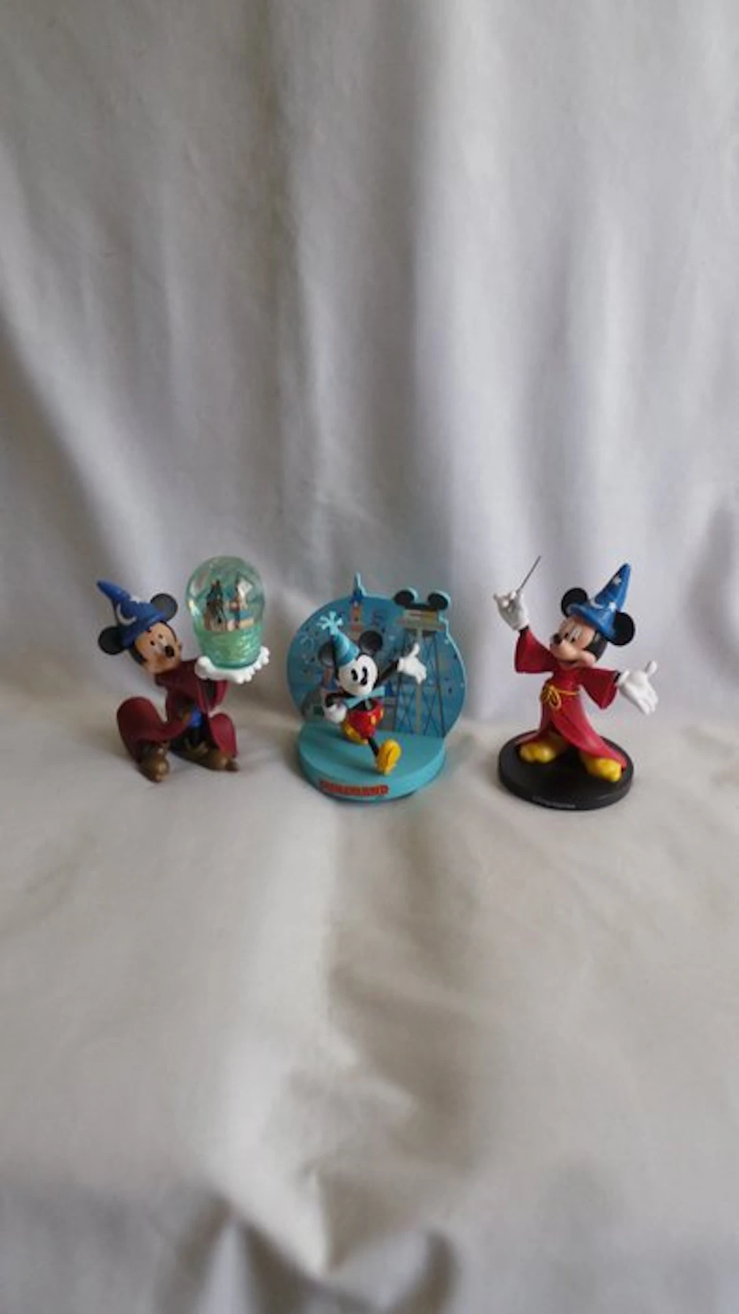 Disney Parks - Lot 3 Statuettes Mickey - Produits...