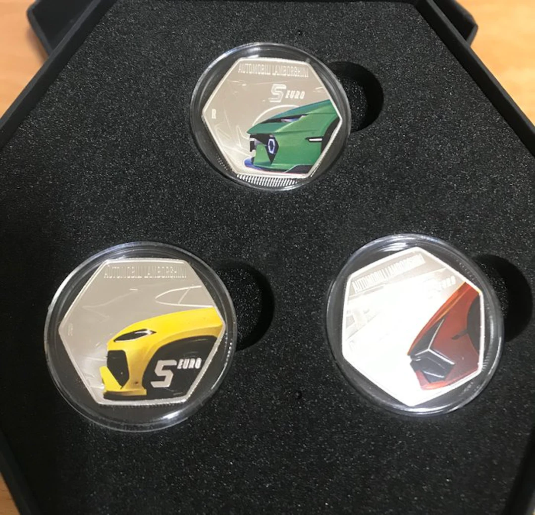 Italy. 5 Euro 2025 "Lamborghini" - Trittico (No reserve price)