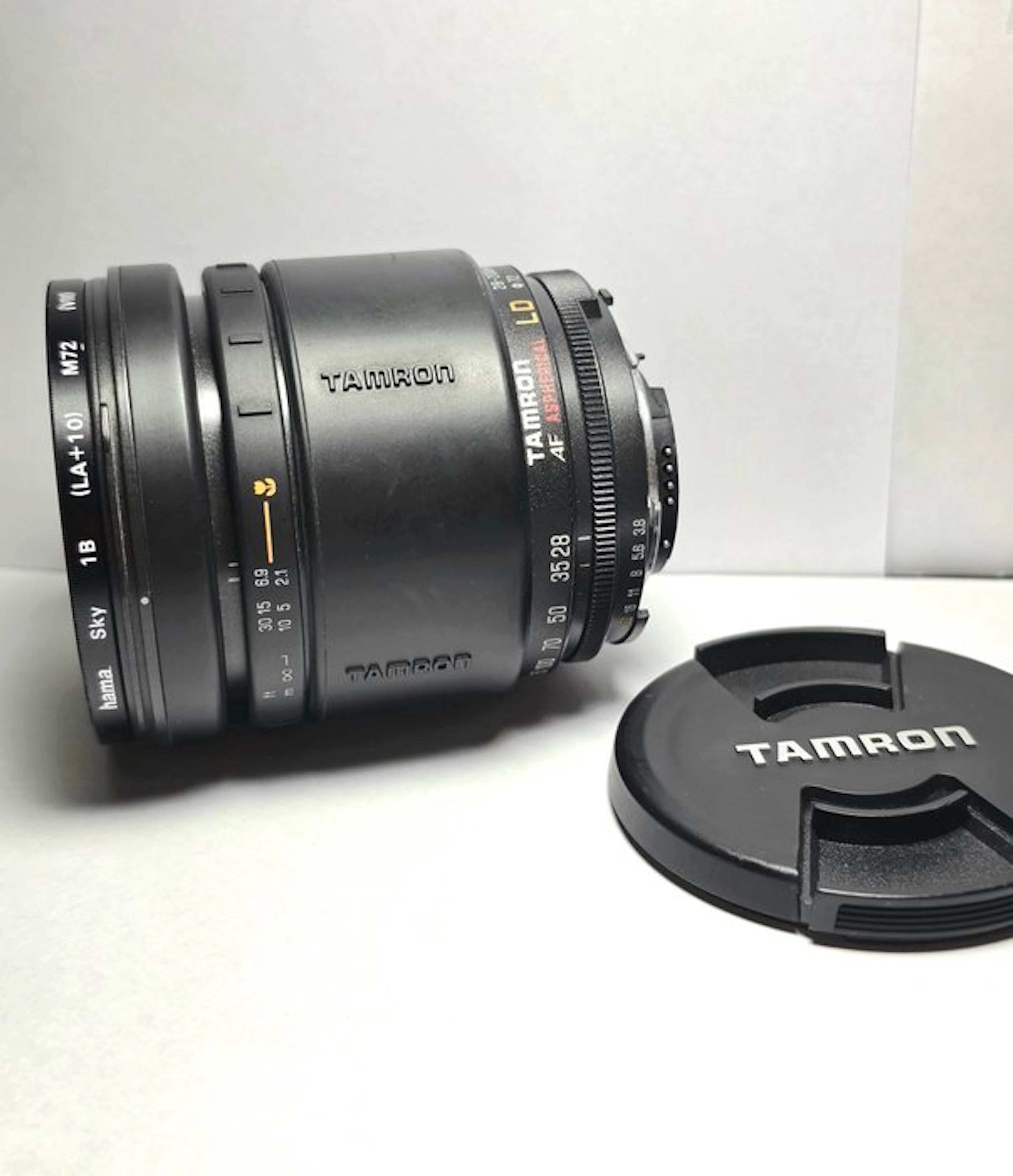 Tamron Tamron AF 28-200mm F/3.8-5.6 LD Aspherical (171D) Camera lens