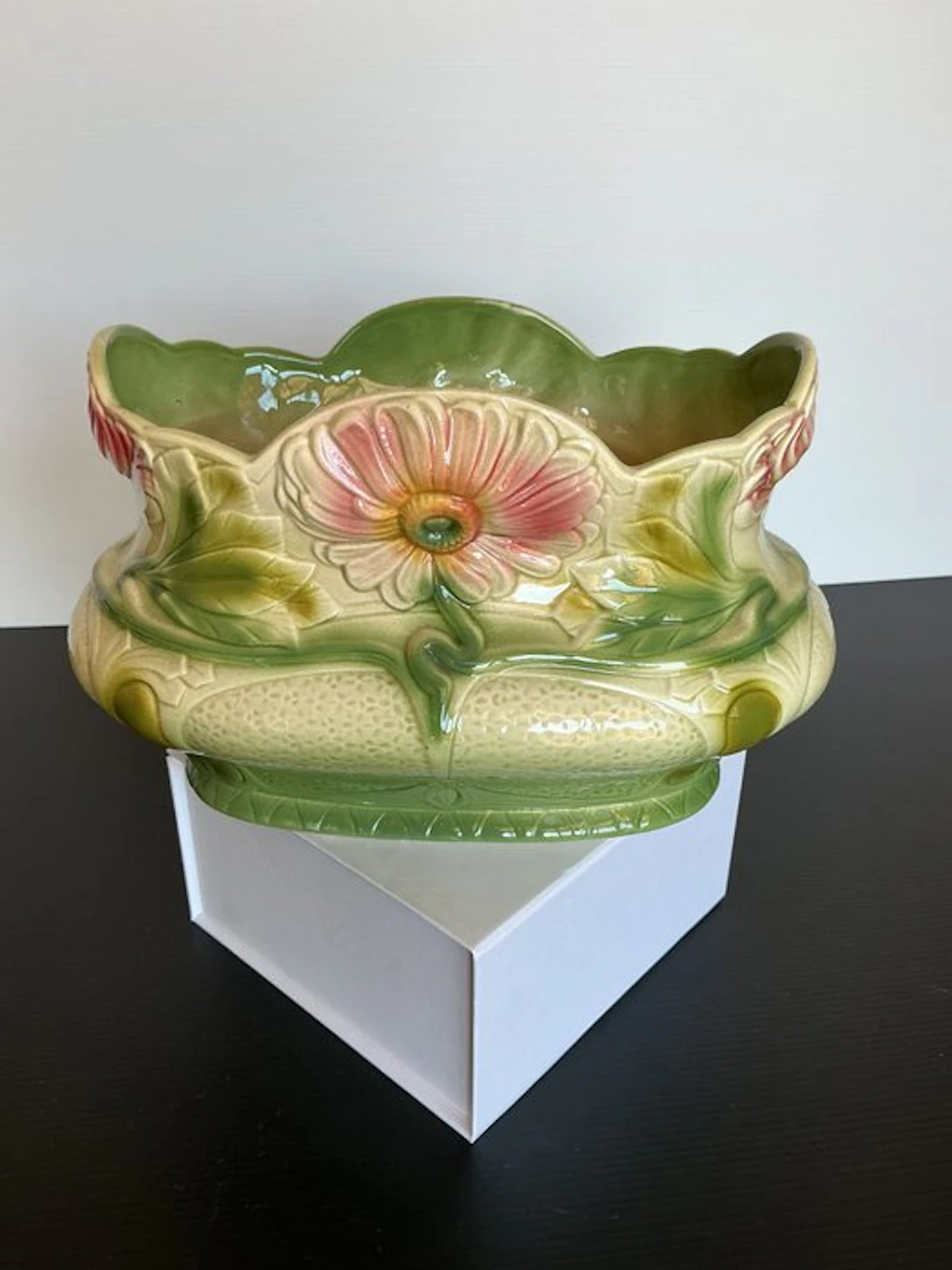 Sarreguemines - Fruit basket - Ceramic - Majolica jardinière