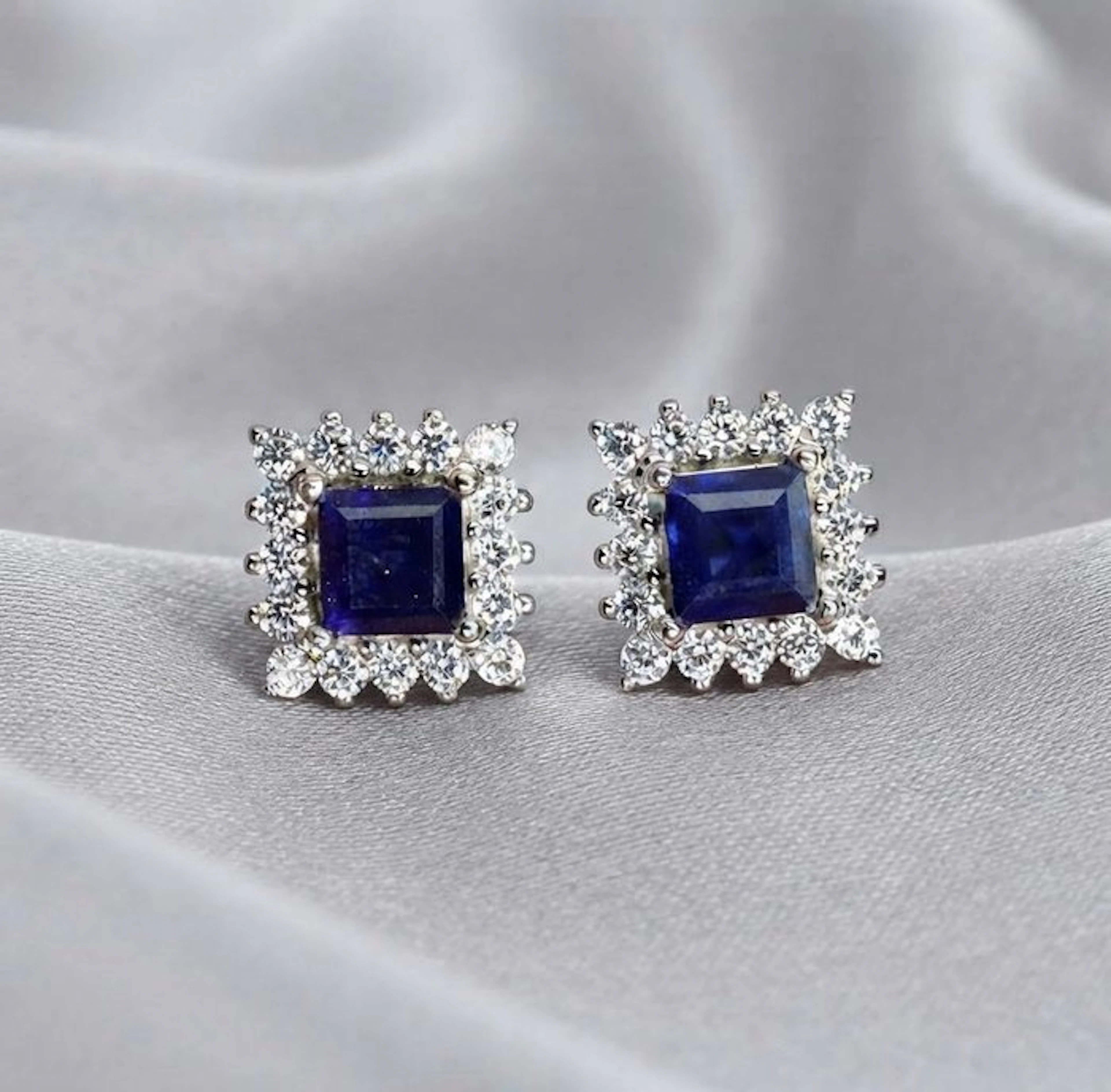 No reserve price - Earrings Silver - 1.10ct. tw. Sapphire
