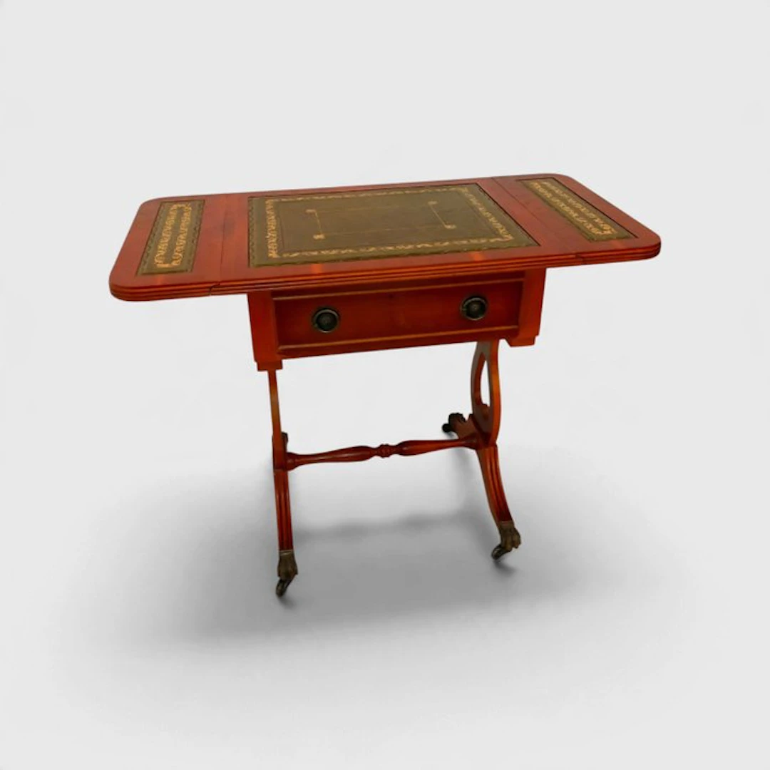 Antiker Klapptisch mit Lederauflage & Messingfüßen - Side table - Leather