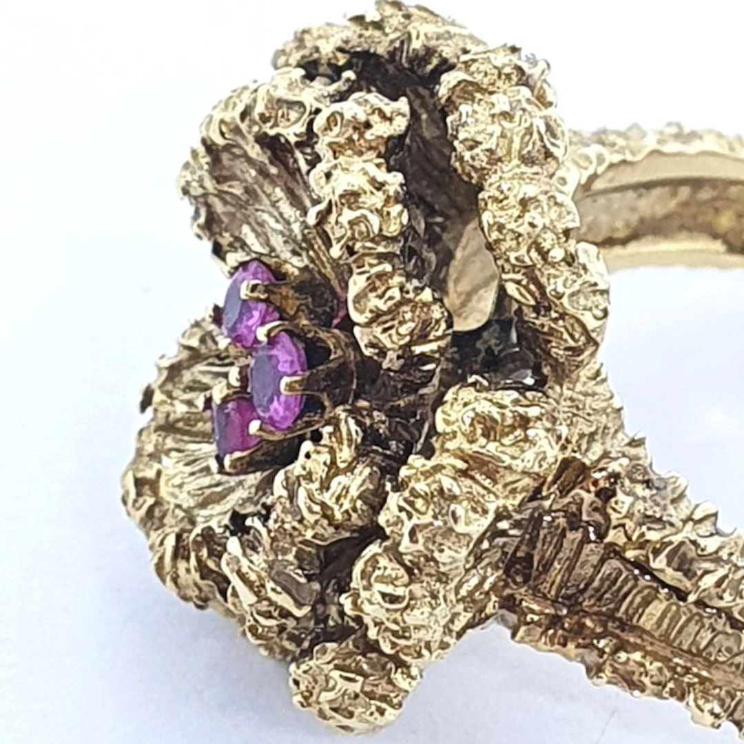 Ring - 18 kt. Yellow gold - 0.16ct. tw. Ruby