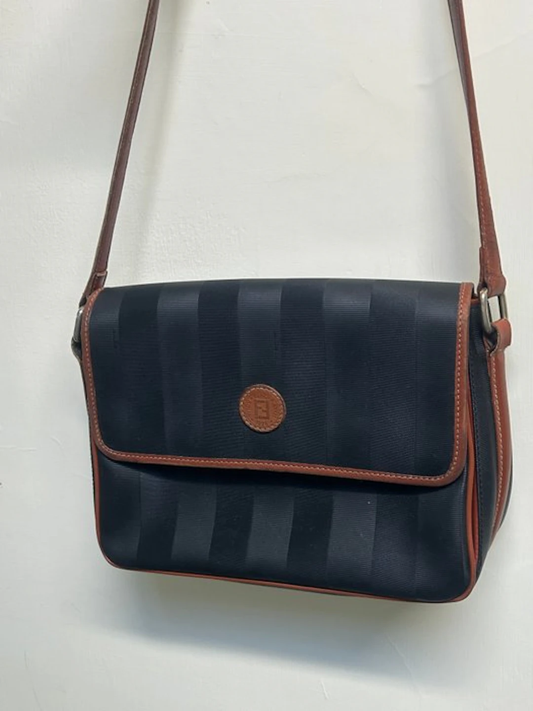 Fendi - Elegante borsa vintage Fendi - tela e pelle - come nuova - Shoulder bag