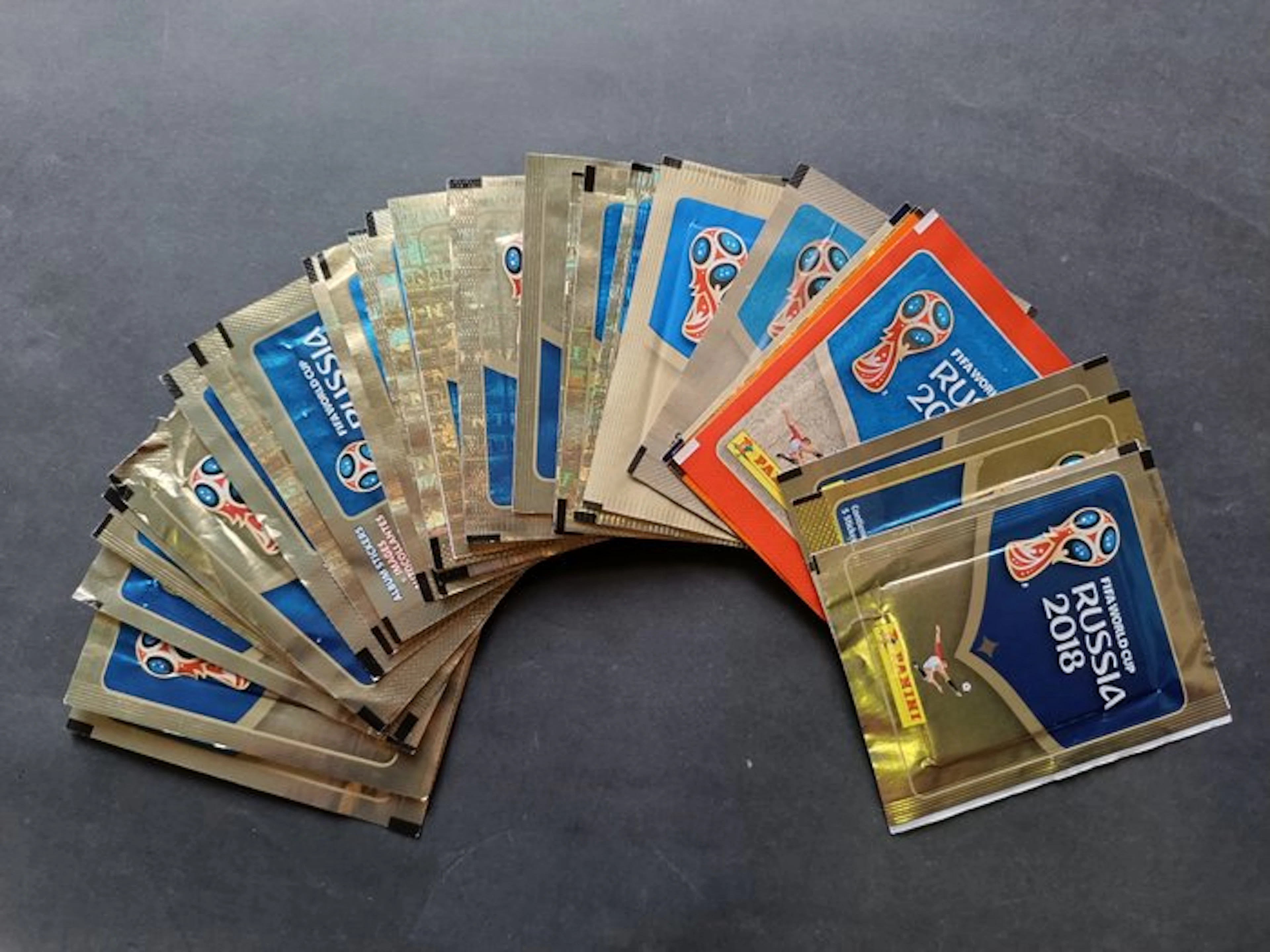 Panini Bustine Panini FIFA World Cup Russia 2018...