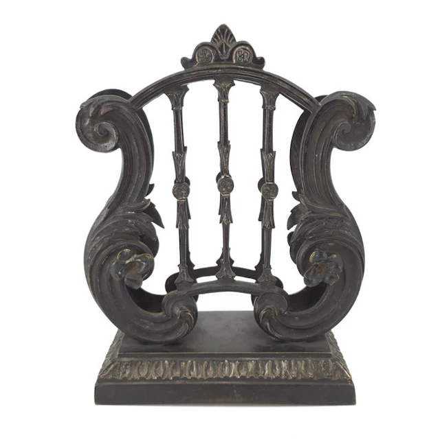 Portalettere Da Tavolo - Letter holder - Patinated bronze - Lira-shaped