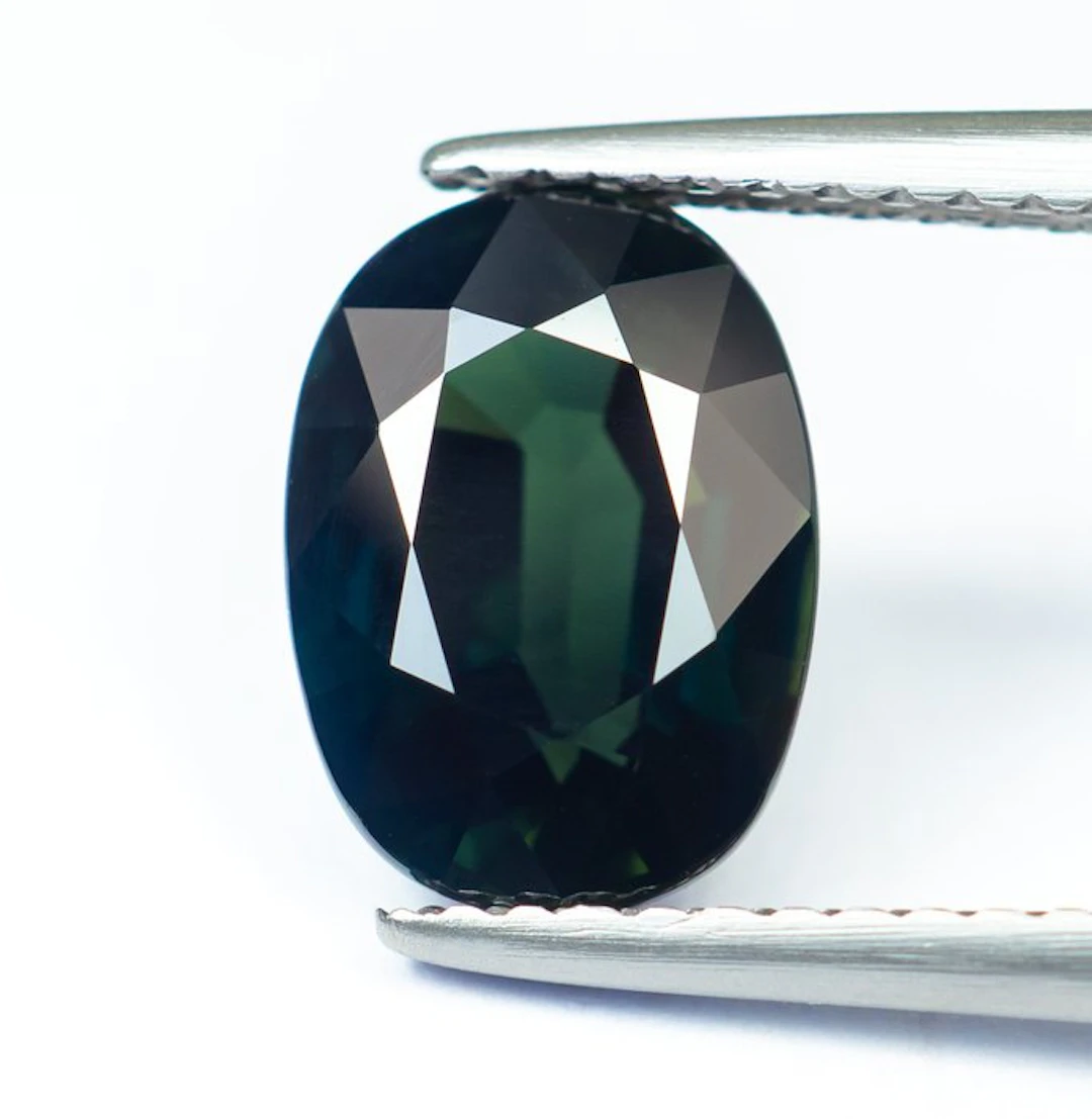 No reserve price Sapphire - 3.24 ct - Bellerophon Gemlab - Deep Greenish Blue