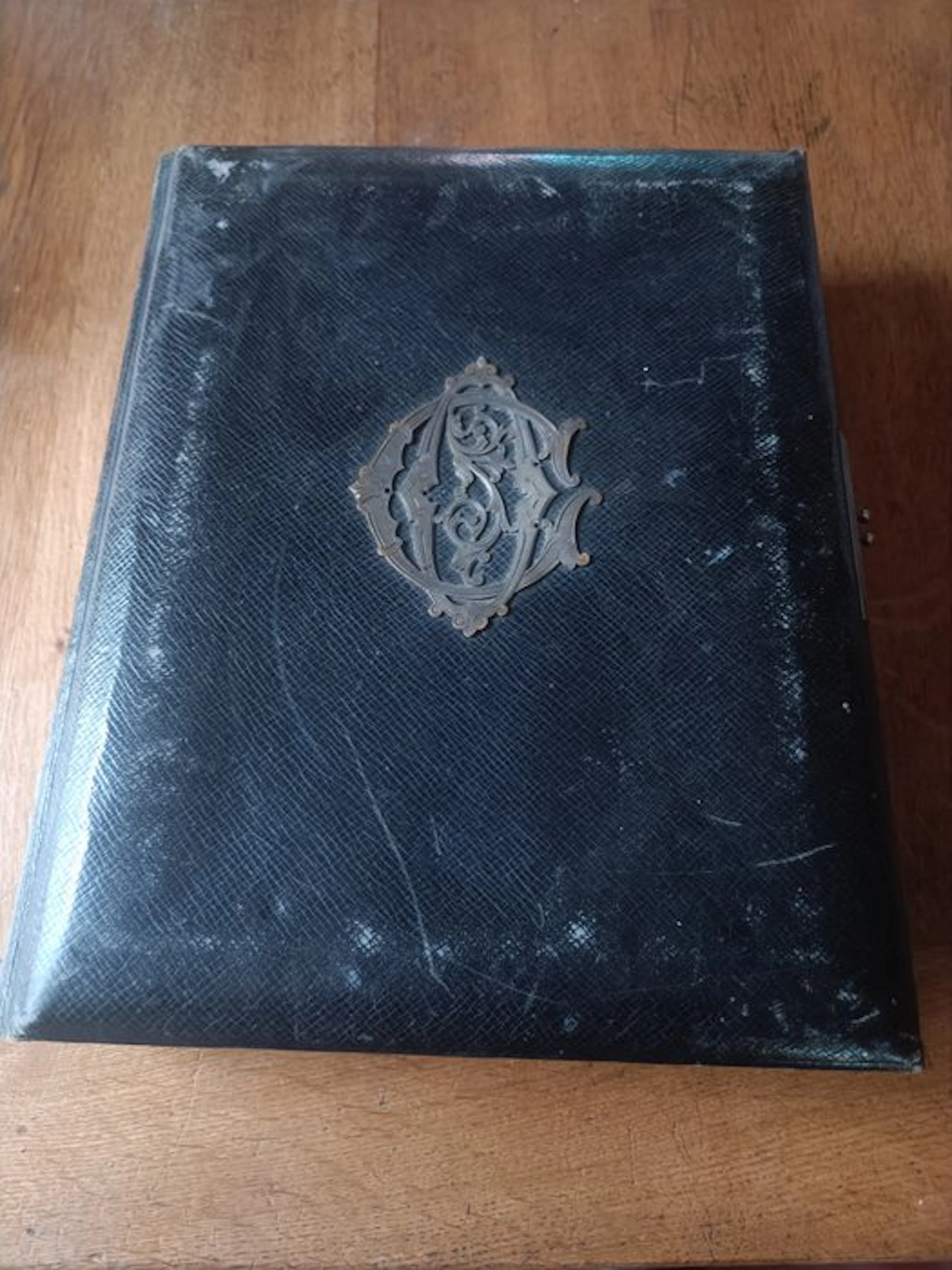 Photo album - ALBUM PHOTOGRAPHIQUE FAMILIAL ANCIEN – 72...
