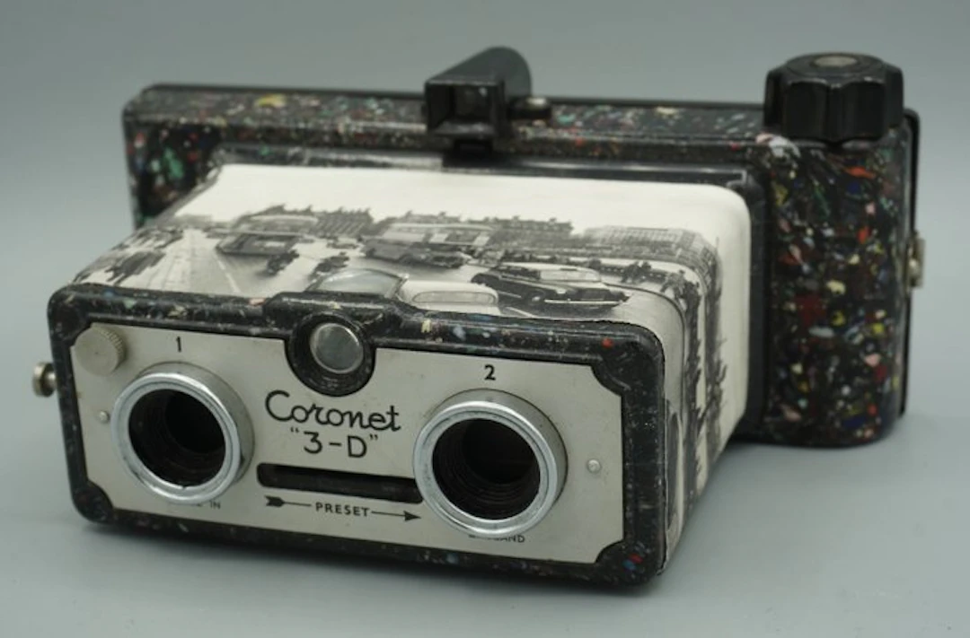 Coronet "3-D" Stereo Camera (Made in England
