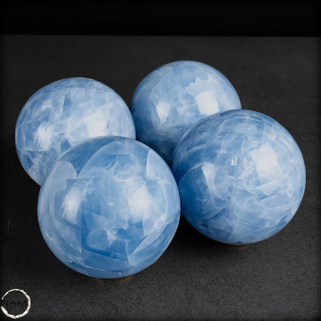 Rare natural blue calcite sphere set – 4 hand-polished...