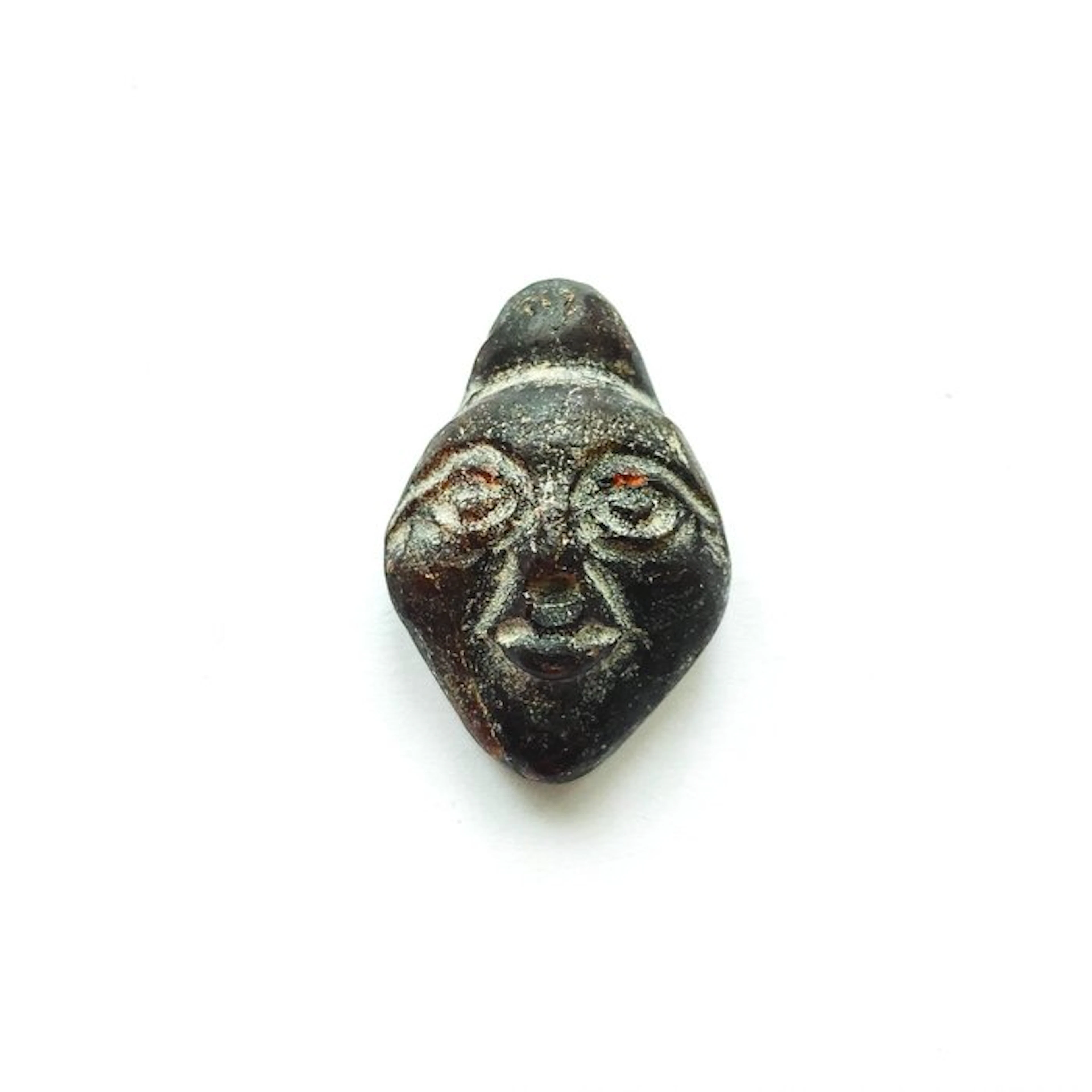 Bactrian Garnet XS Deity Head Bead Talisman - 28 mm