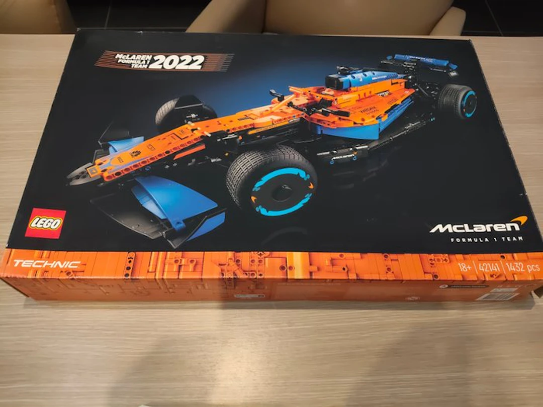 LEGO Set - 42141 - Technic - McLaren Formula 1 Team 2022