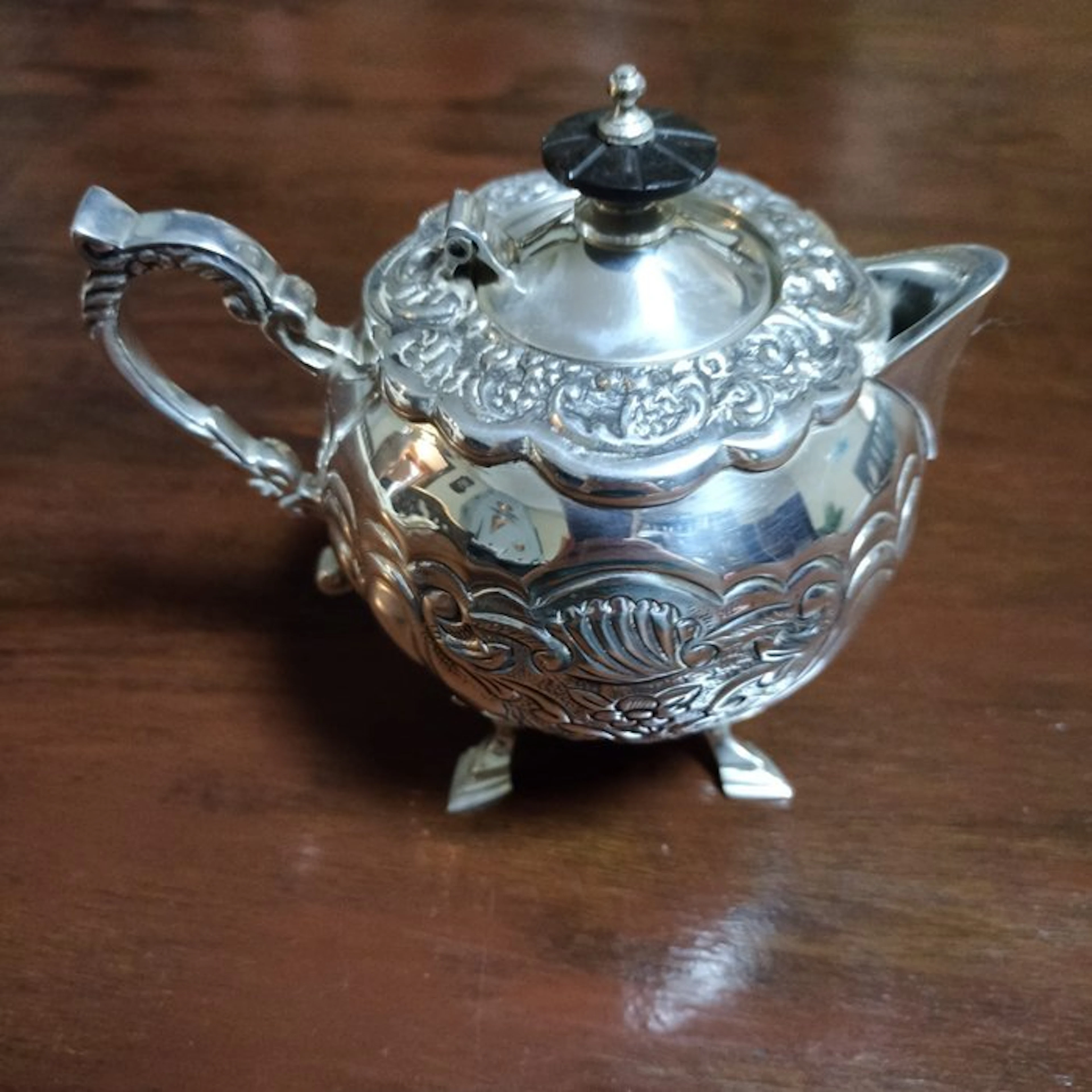 Sheffield - Teapot - Sheffield, Alloy