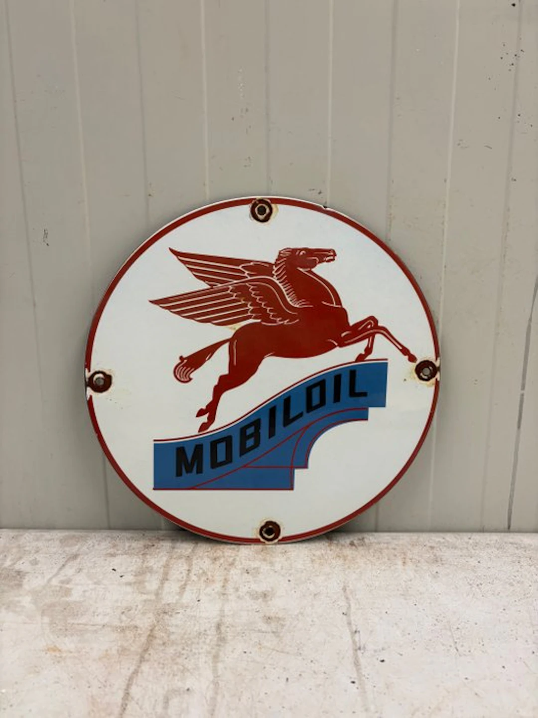 Mobiloil Pegasus – Rond Emaille Reclamebord Motorolie - Enamel sign - Enamel
