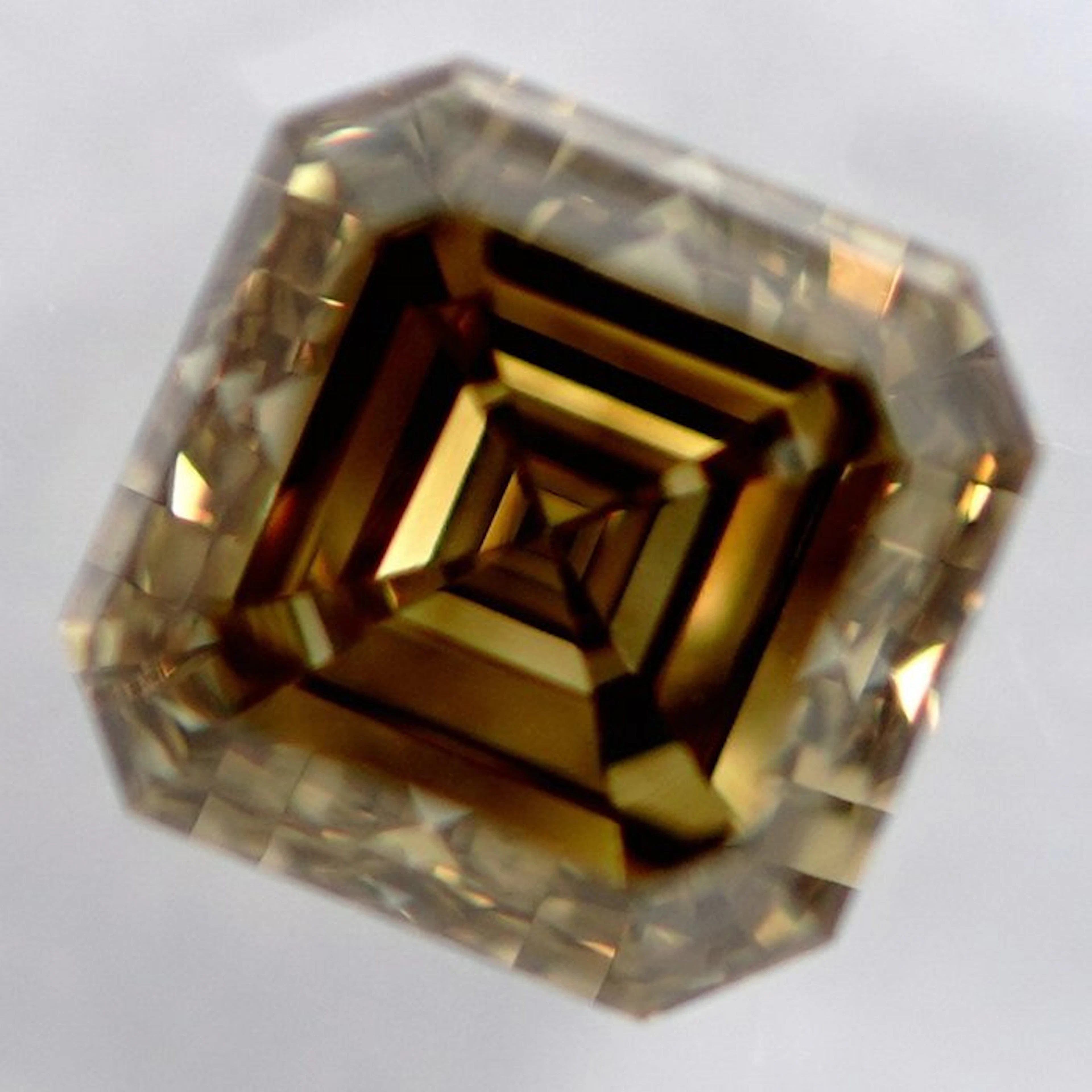 1 pcs Diamond (Natural coloured) - 0.80 ct - Square...