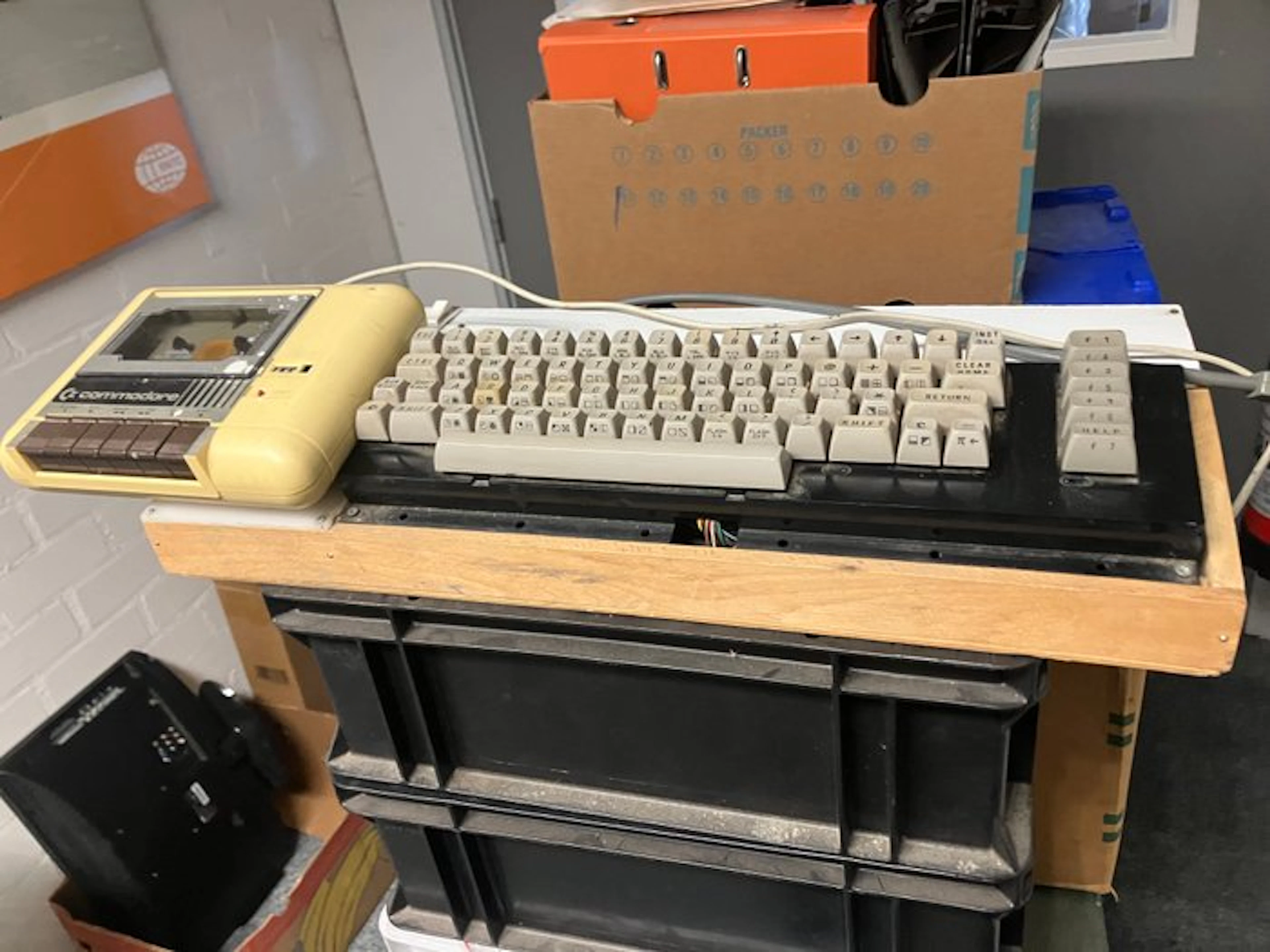Commodore Commodore Vic20 and Commodore datasette (proto?...