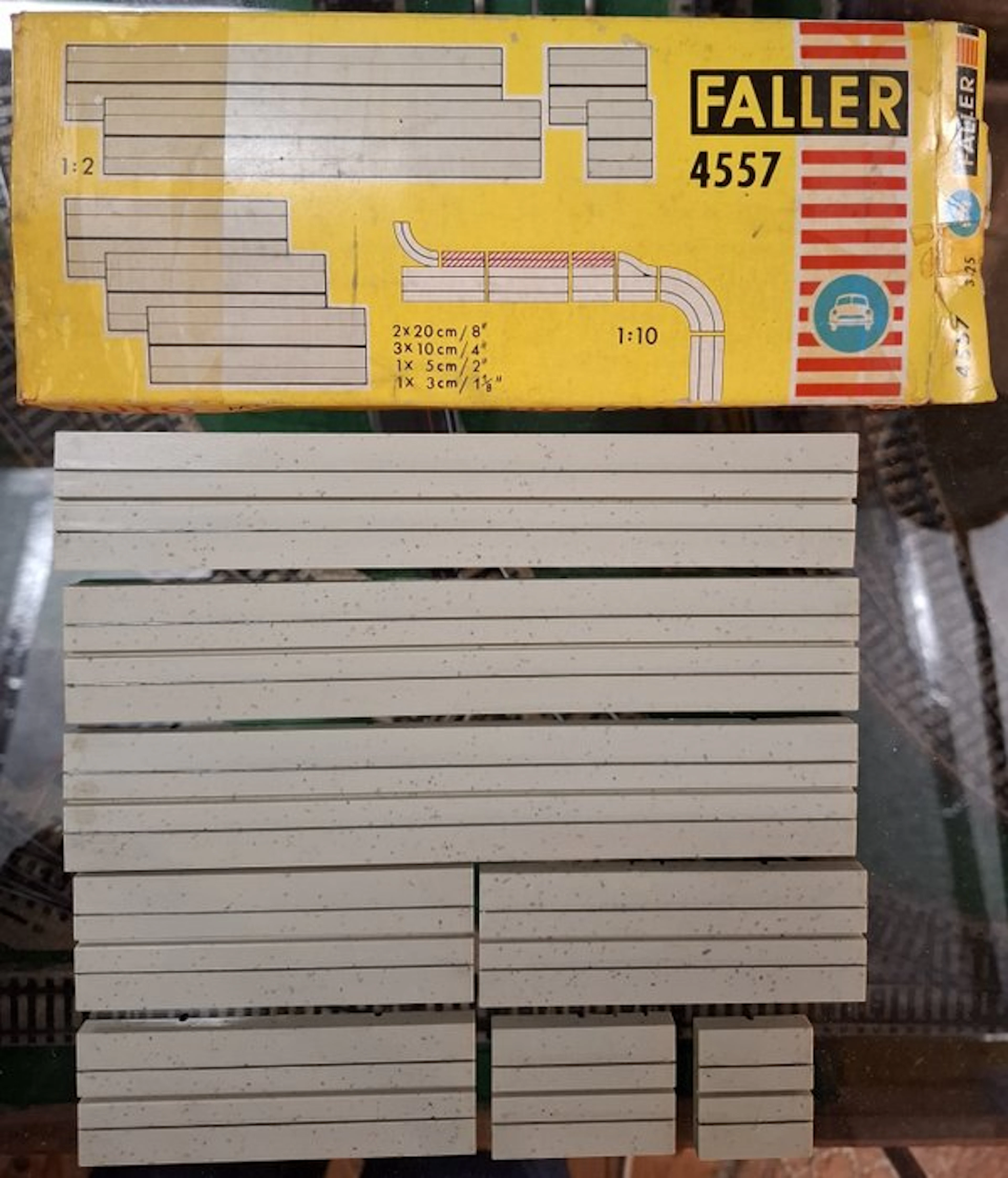 Faller - Model sports car (80) - Faller verkeersweg- en...