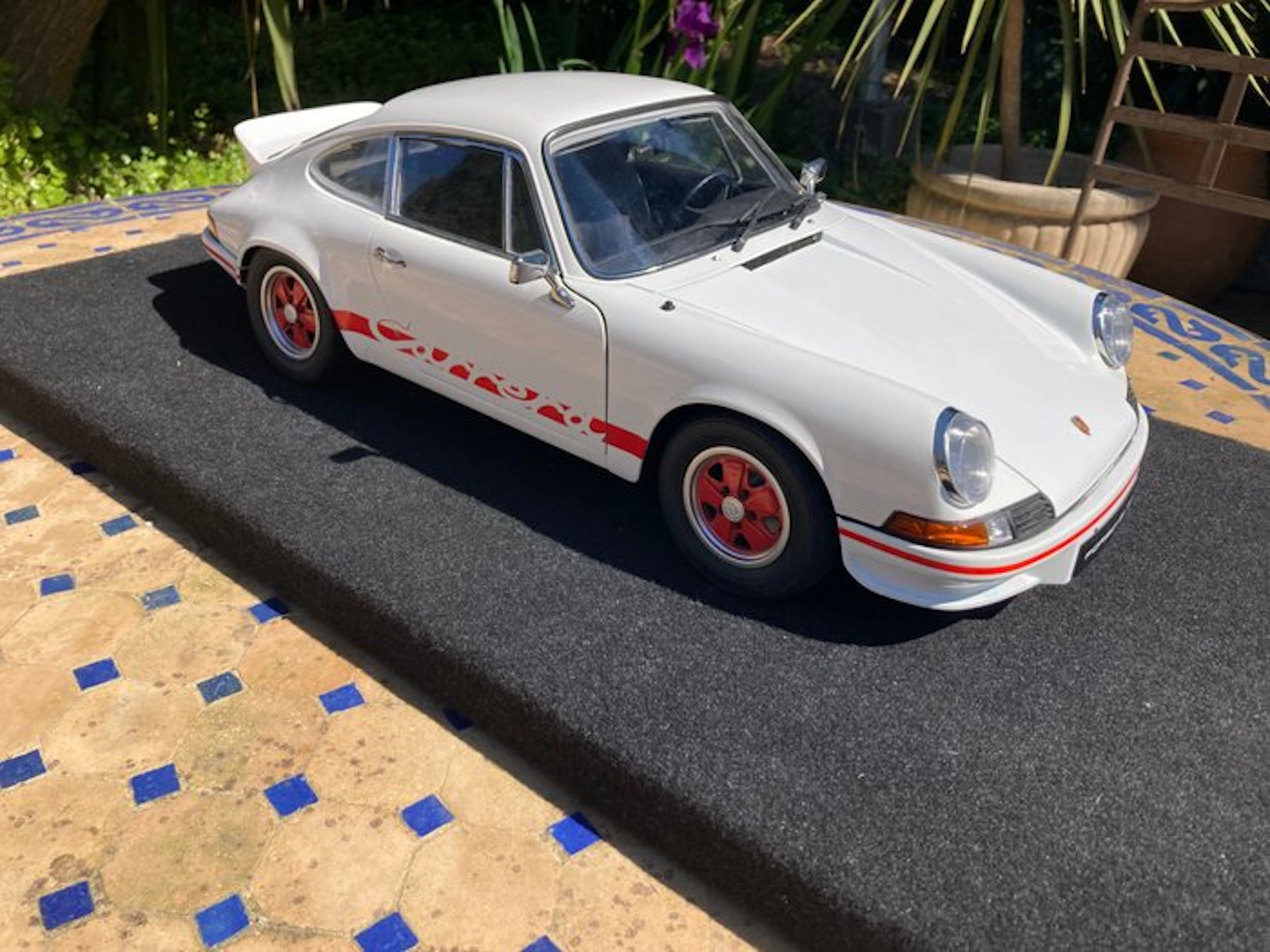 Altaya/Eaglemoss 1:8 - Model sports car - Porsche 911 RS 2,7 Carrera