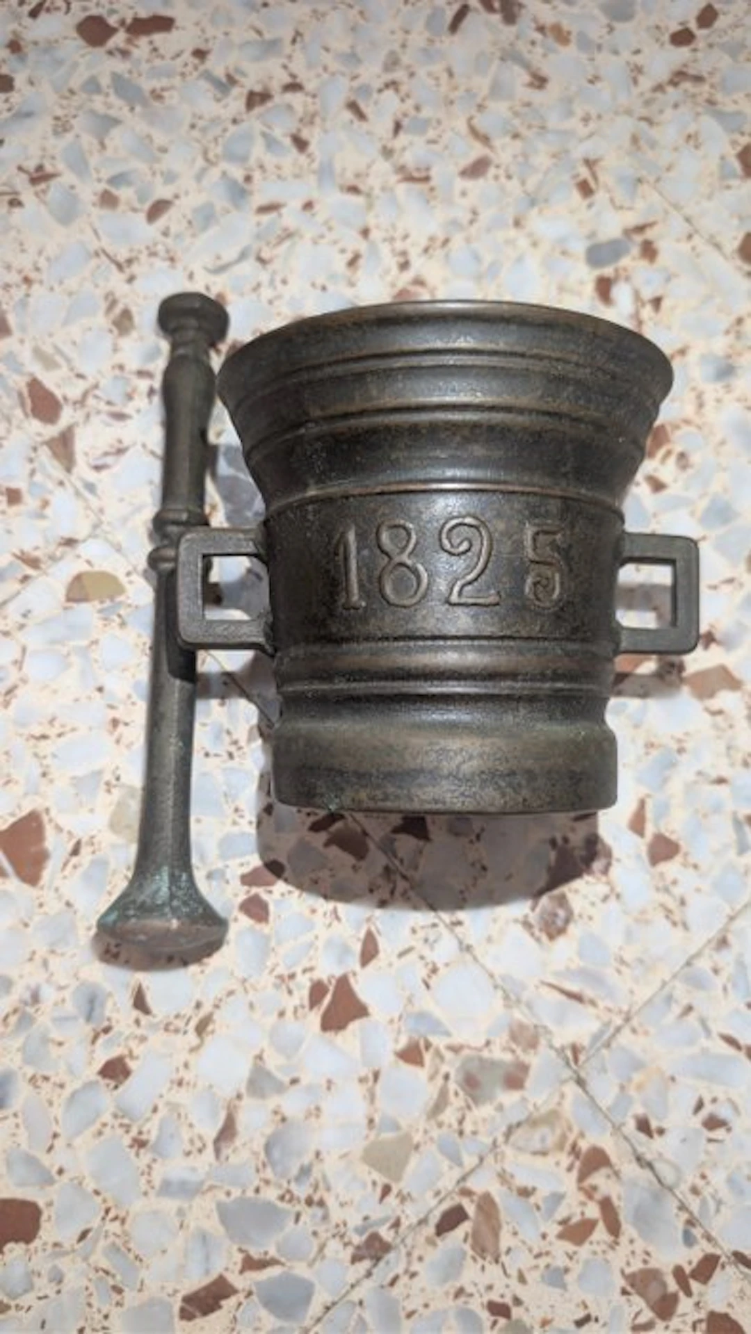 1825 - Mortar and pestle - Bronze - Apothecary, 19th century