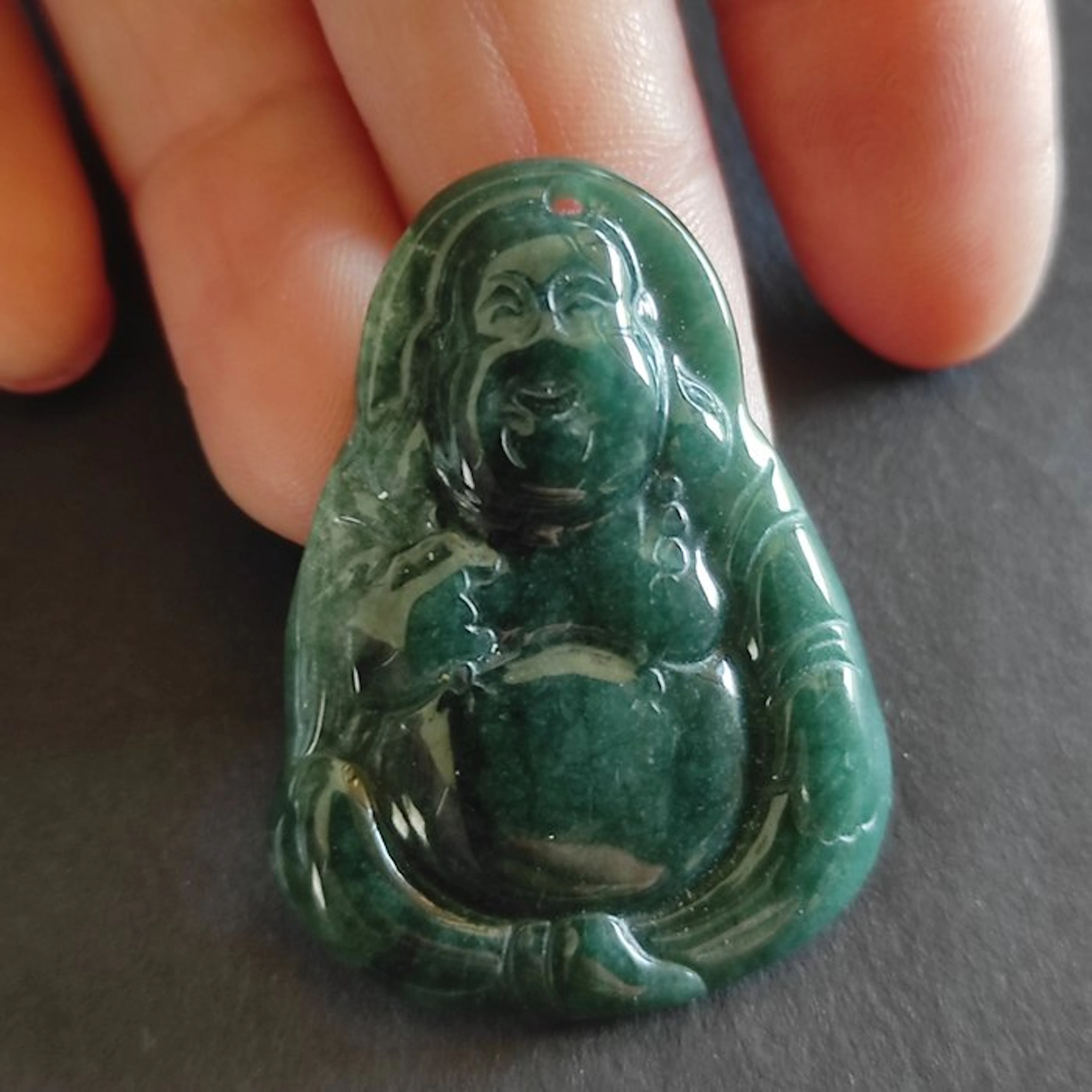 Carving jade Buddha Pendant - Height: 4 cm - Width: 3 cm- 8.6 g - (1)