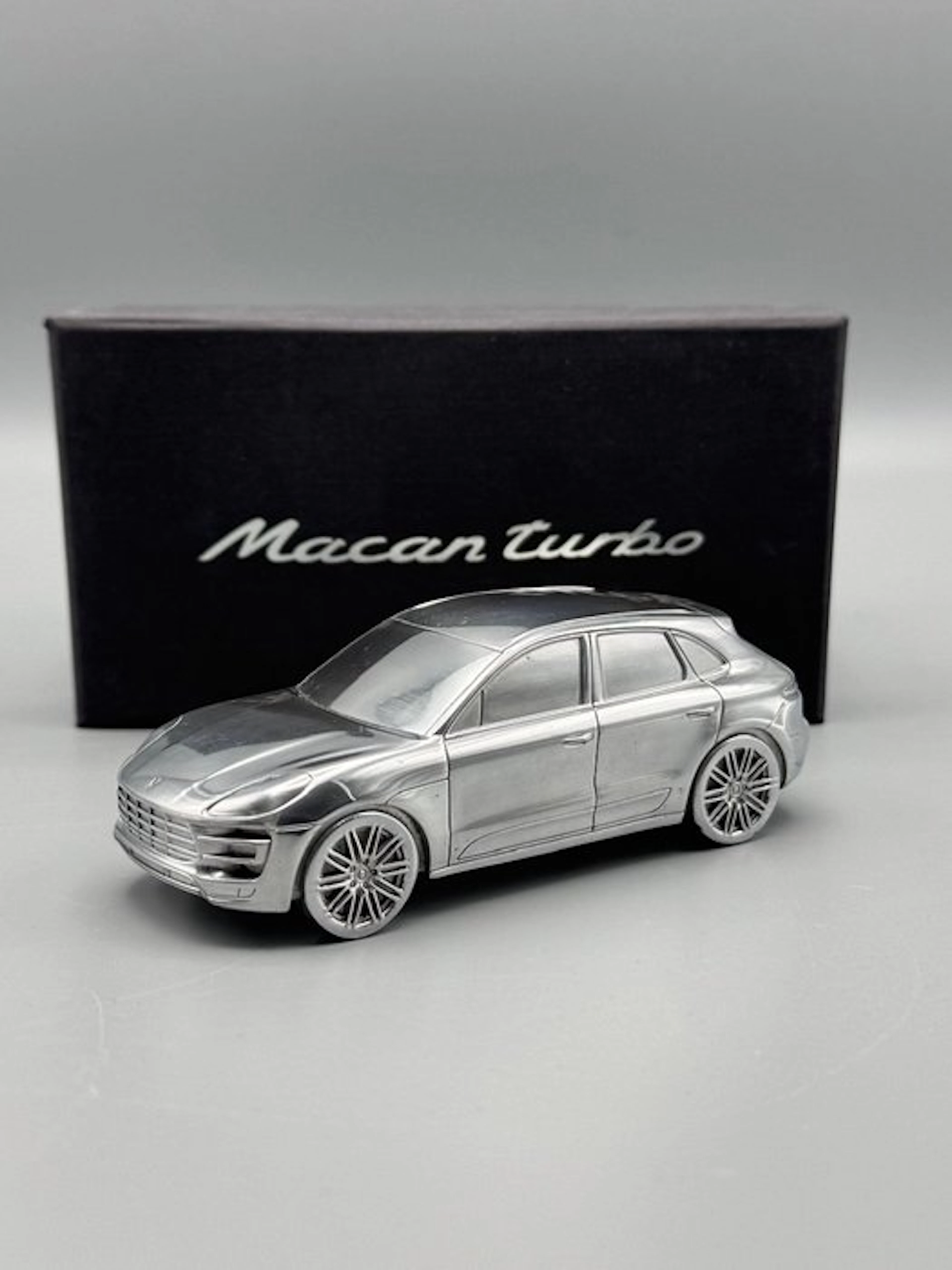 Porsche Macan Turbo Paperweight - Porsche
