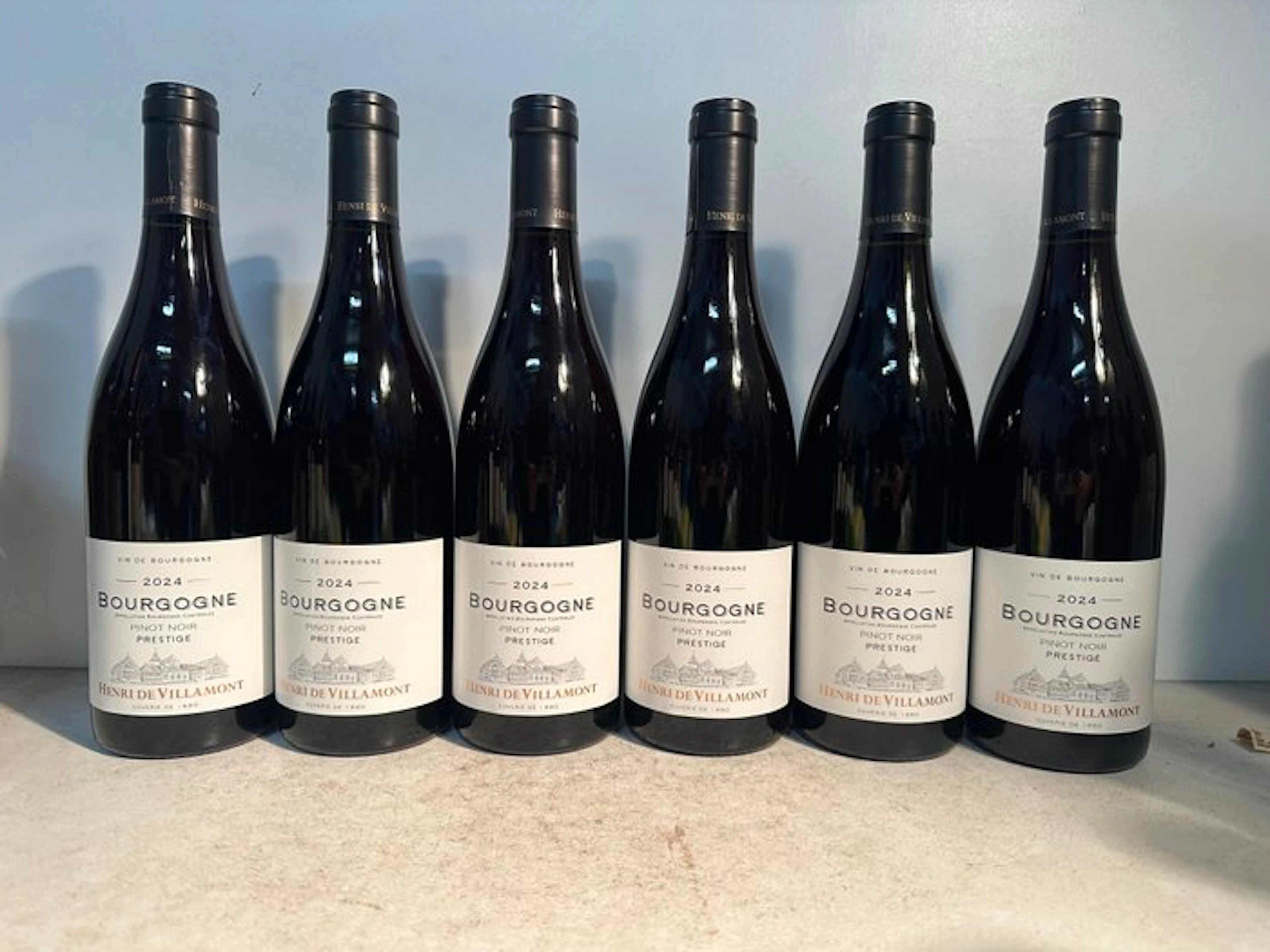 2024 Henri de Villamont "Pinot Noir Prestige" - Burgundy - 6 Bottles (0.75L)