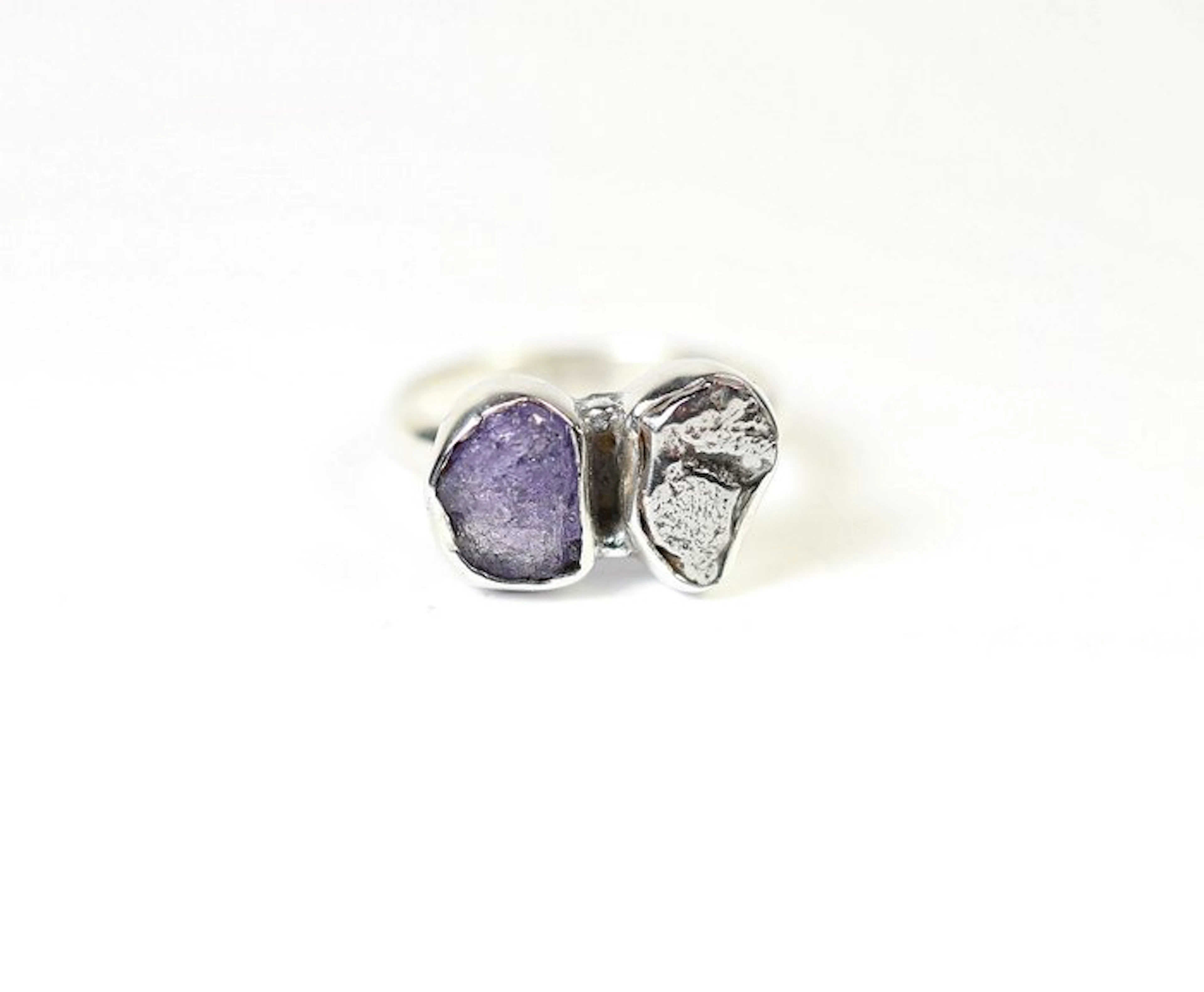 Tanzanite Ring / Campo del Cielo Meteorite Ring / raw / new- 3.88 g - (1)