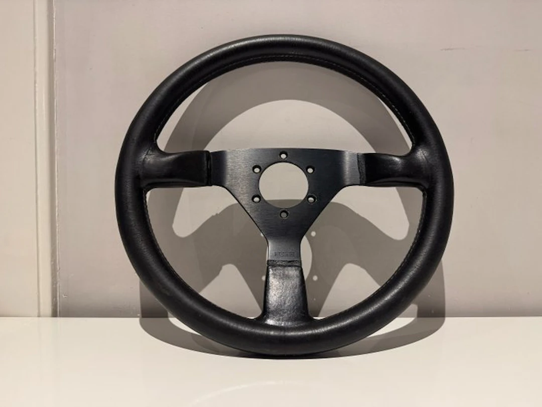 Ferrari - Ferrari - 328 GTB/GTS + Turbo GTB/GTS Steering Wheel Momo - 1987