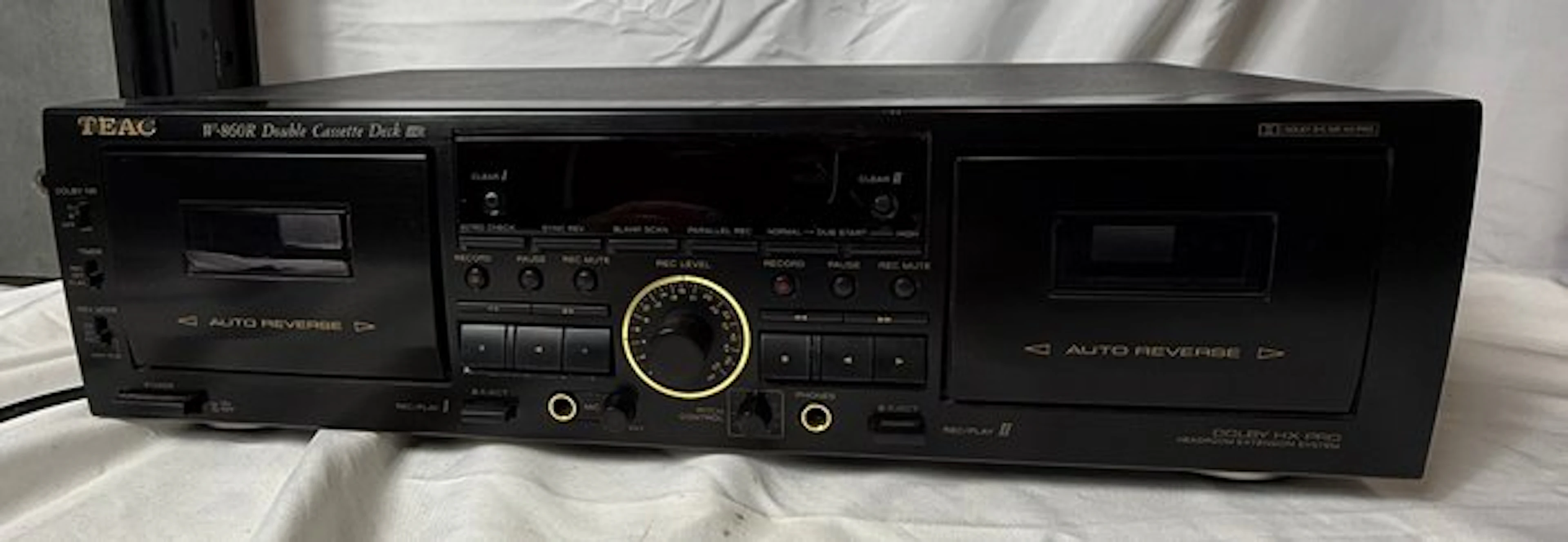 TEAC - W-860R / Dolby B/C Noise Reduction, Dolby HX Pro Audio-cassette deck