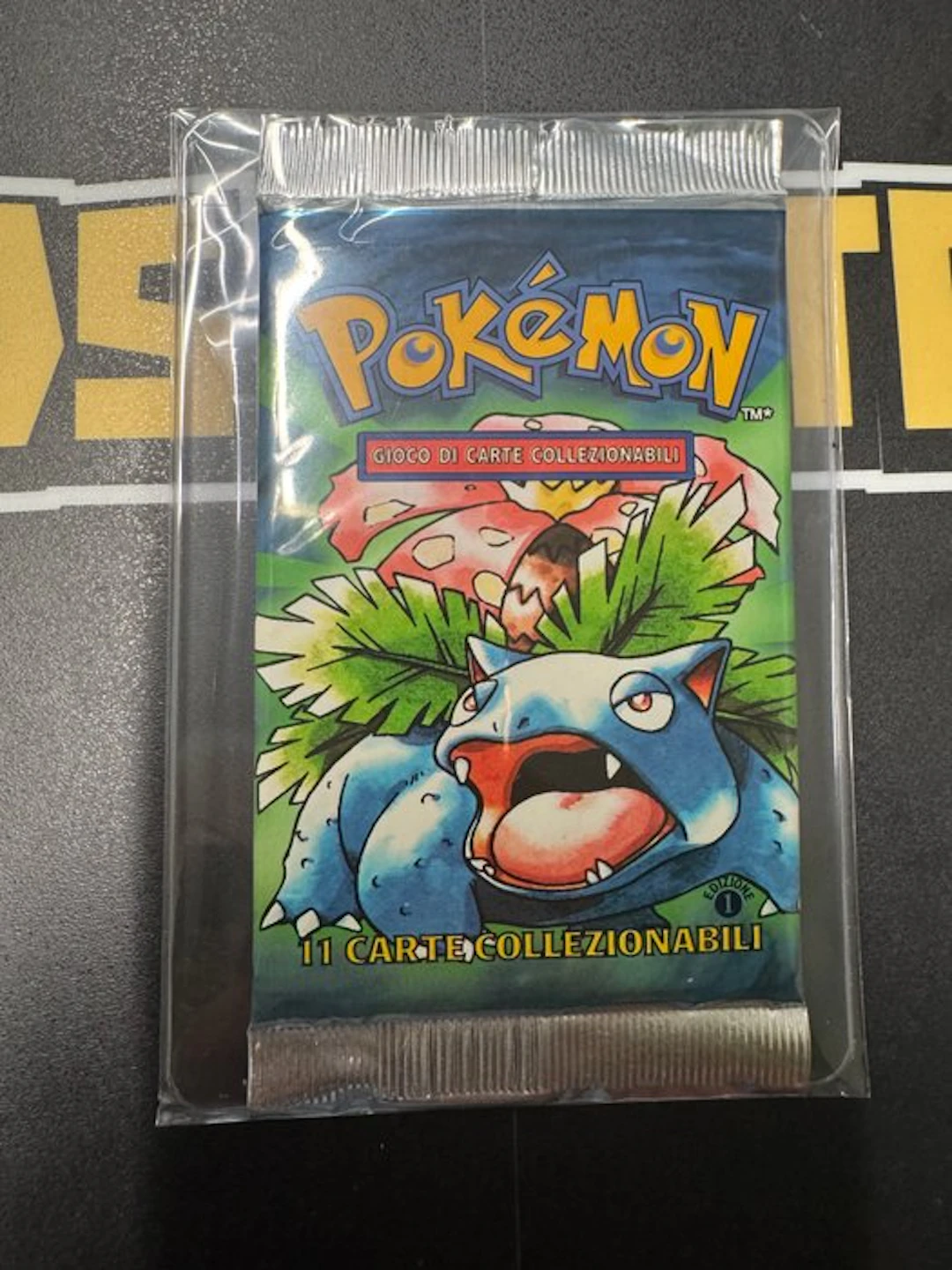 Pokémon - 1 Booster pack - Pokemon Base Set 1st EDITION...