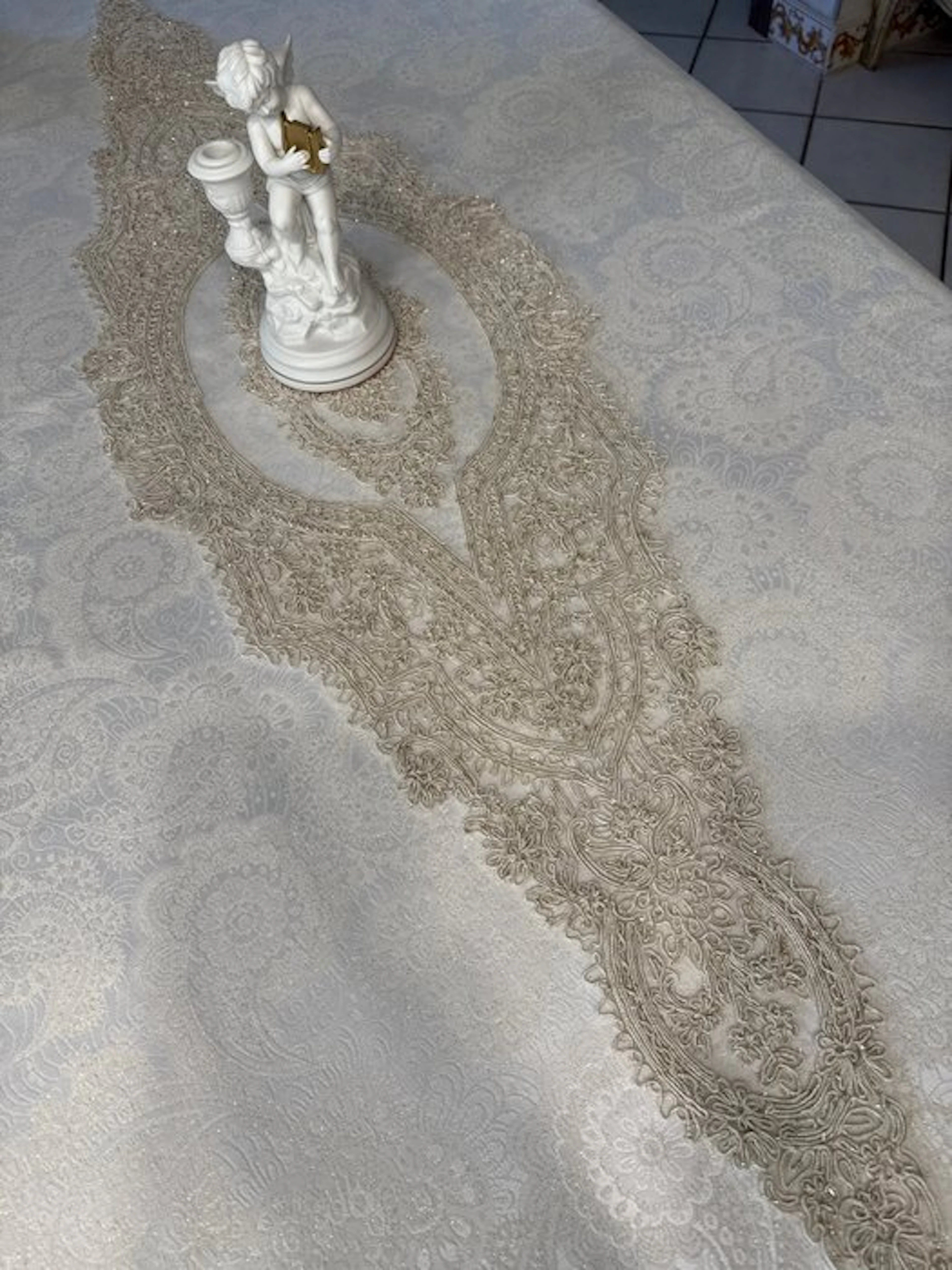 San Leucio top quality - Centrepiece - Long and beautiful...