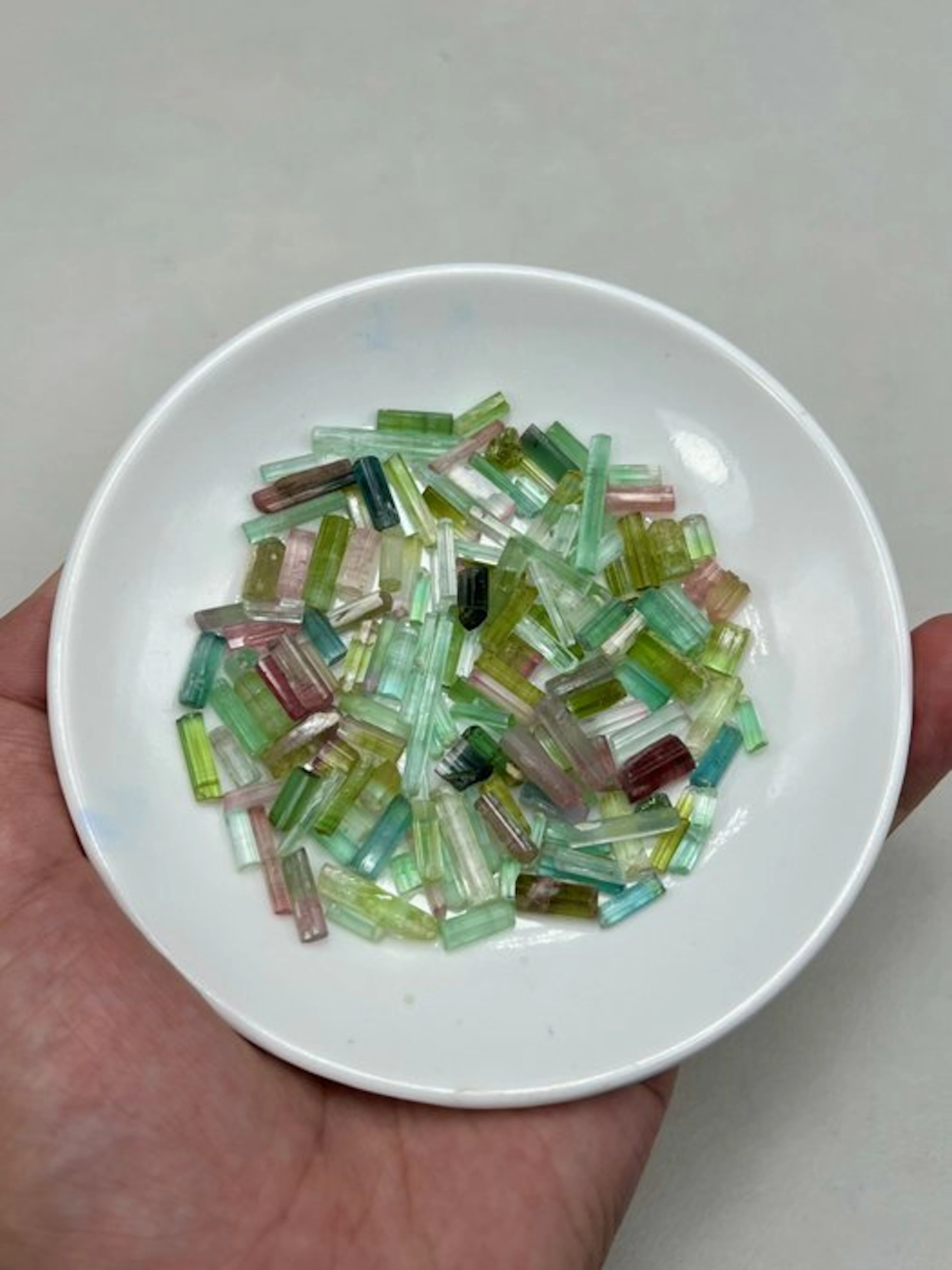 Bicolour tourmaline Crystals - Height: 16 mm - Width: 8 mm- 39 g - (1)