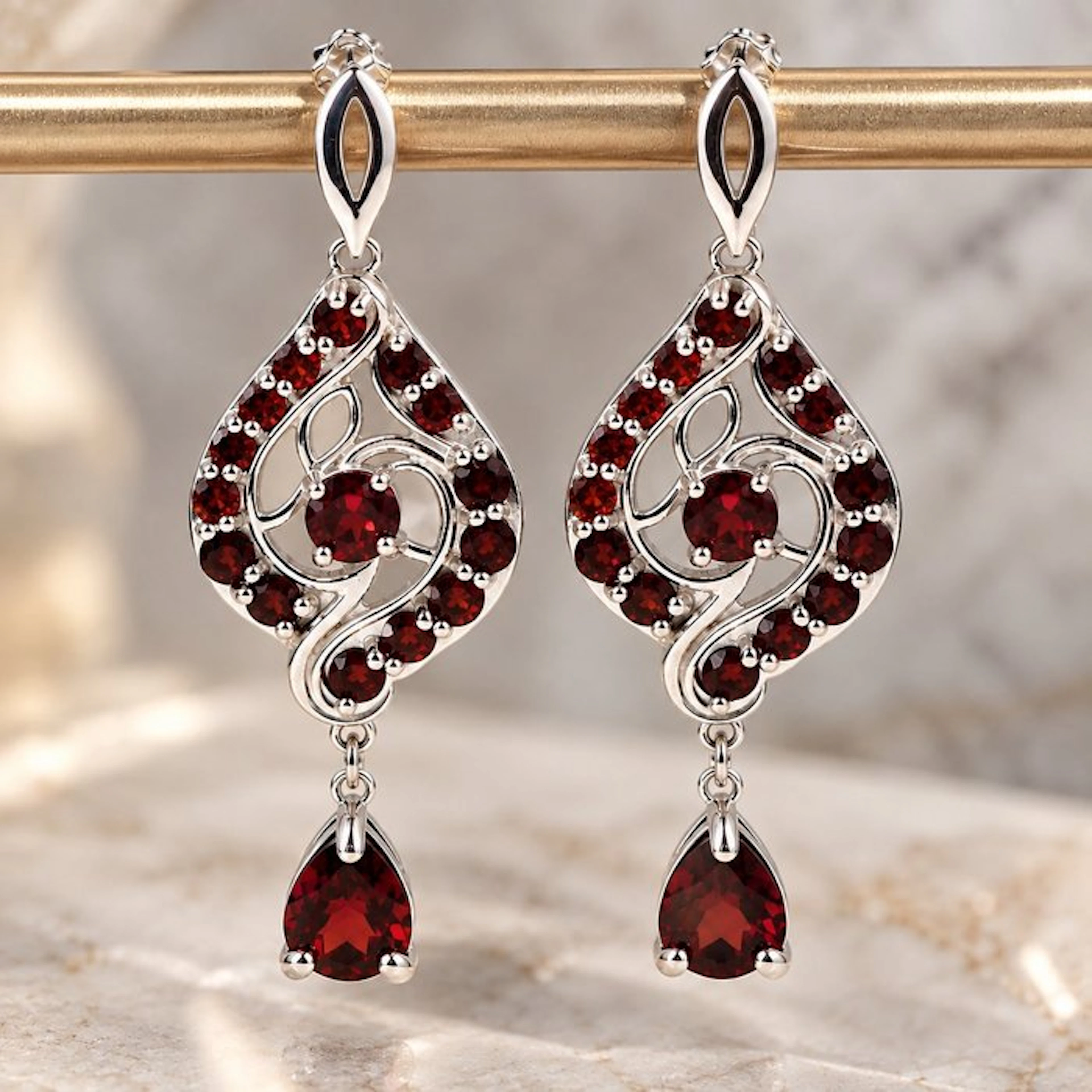 No reserve price - Earrings Silver - Garnet - Certified