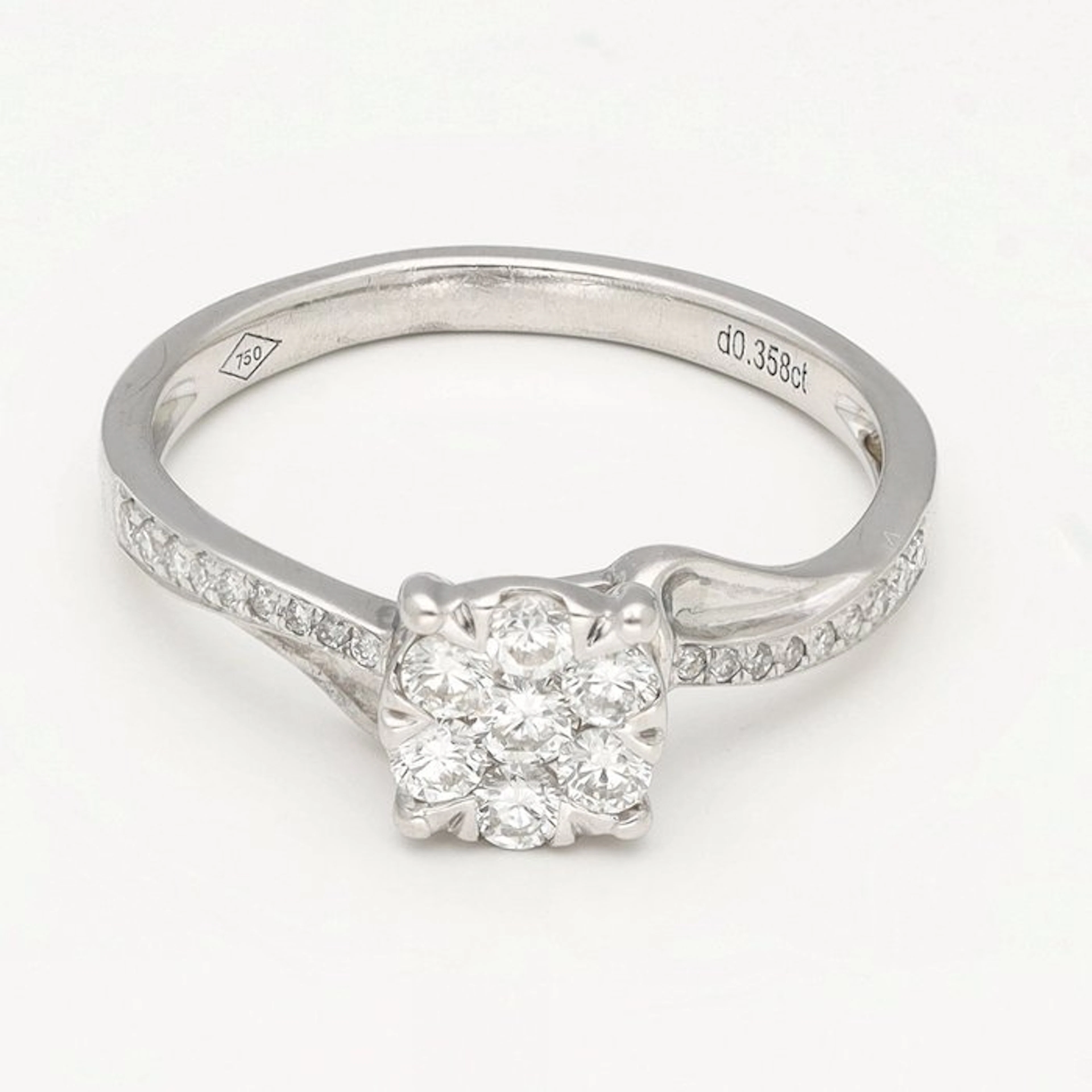 Ring - 18 kt. White gold Diamond (Natural)